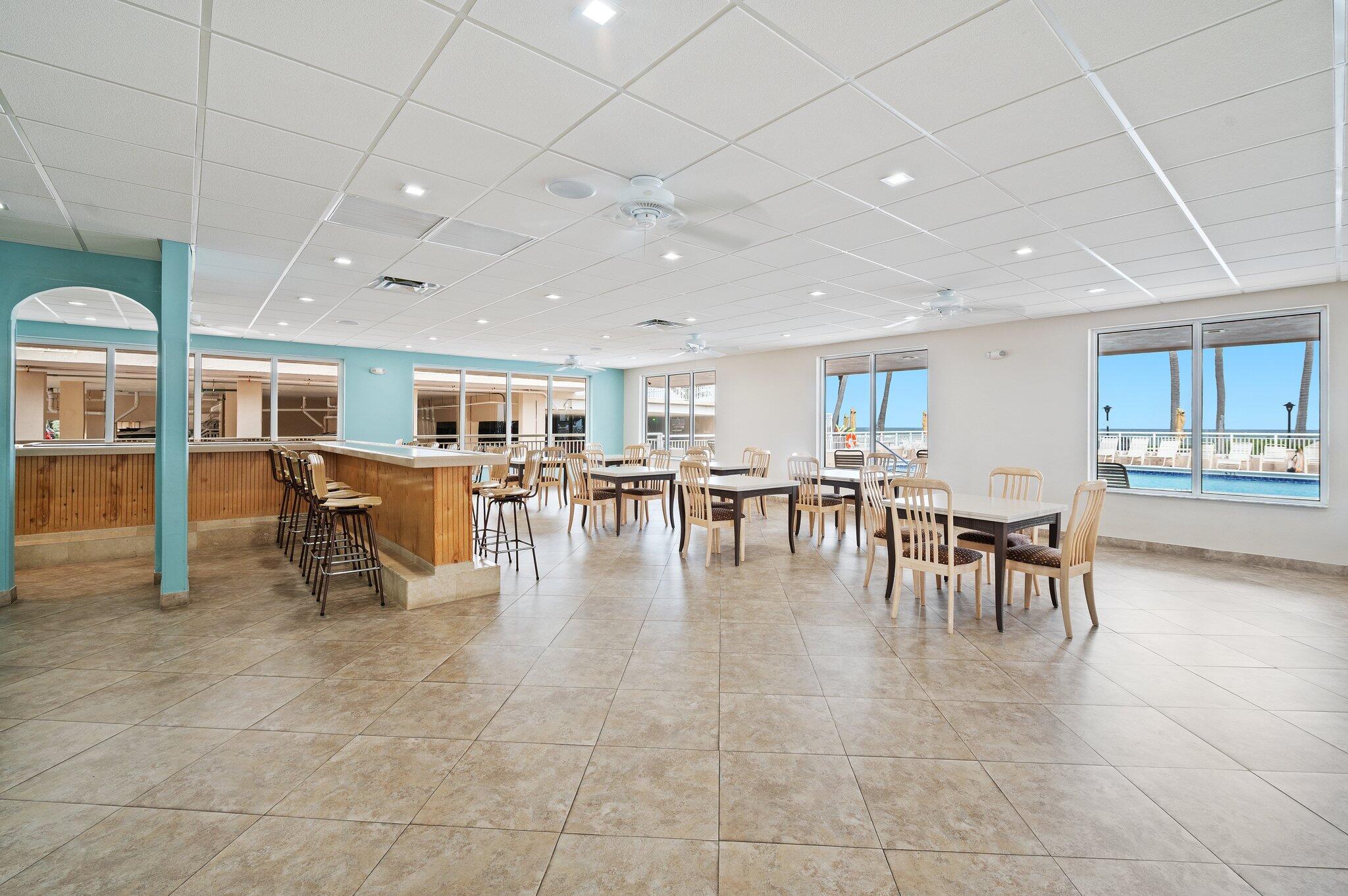 HILLSBORO LE BARON CONDO APTS - Residential