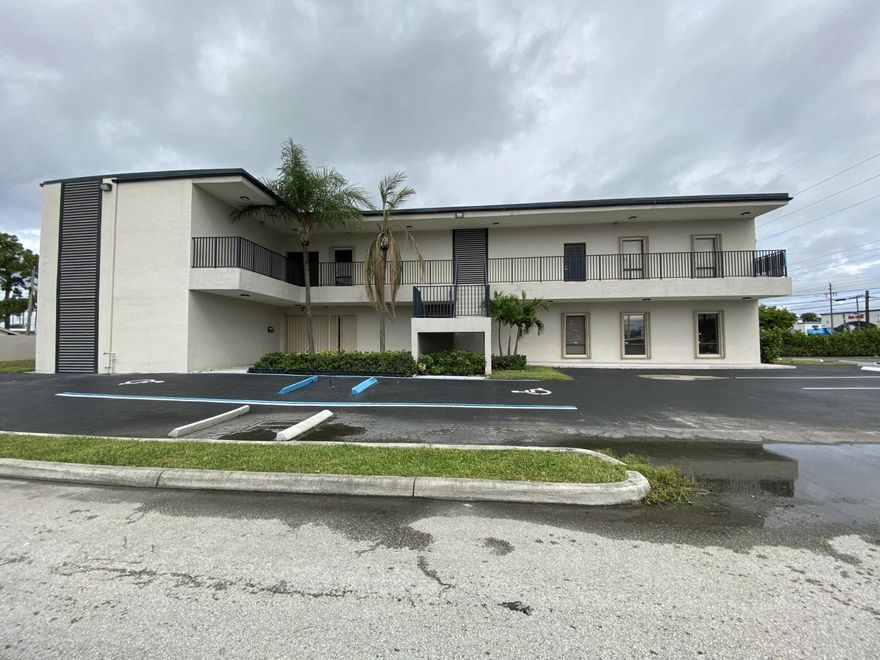 7 units available on 2nd floor. there are different sizes can be combined for one or operators if needed.