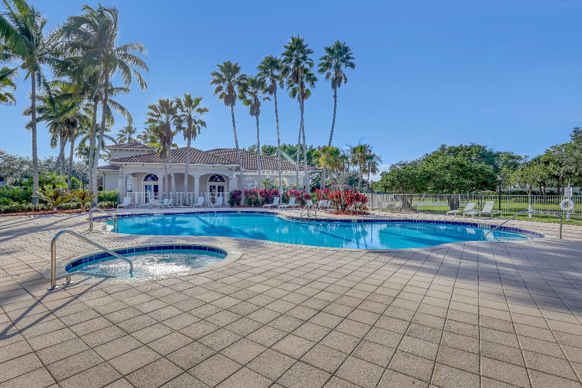 isola Bella - Residential