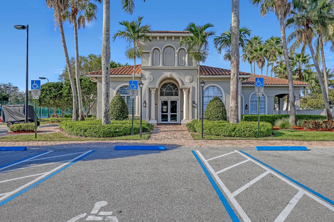 isola Bella - Residential