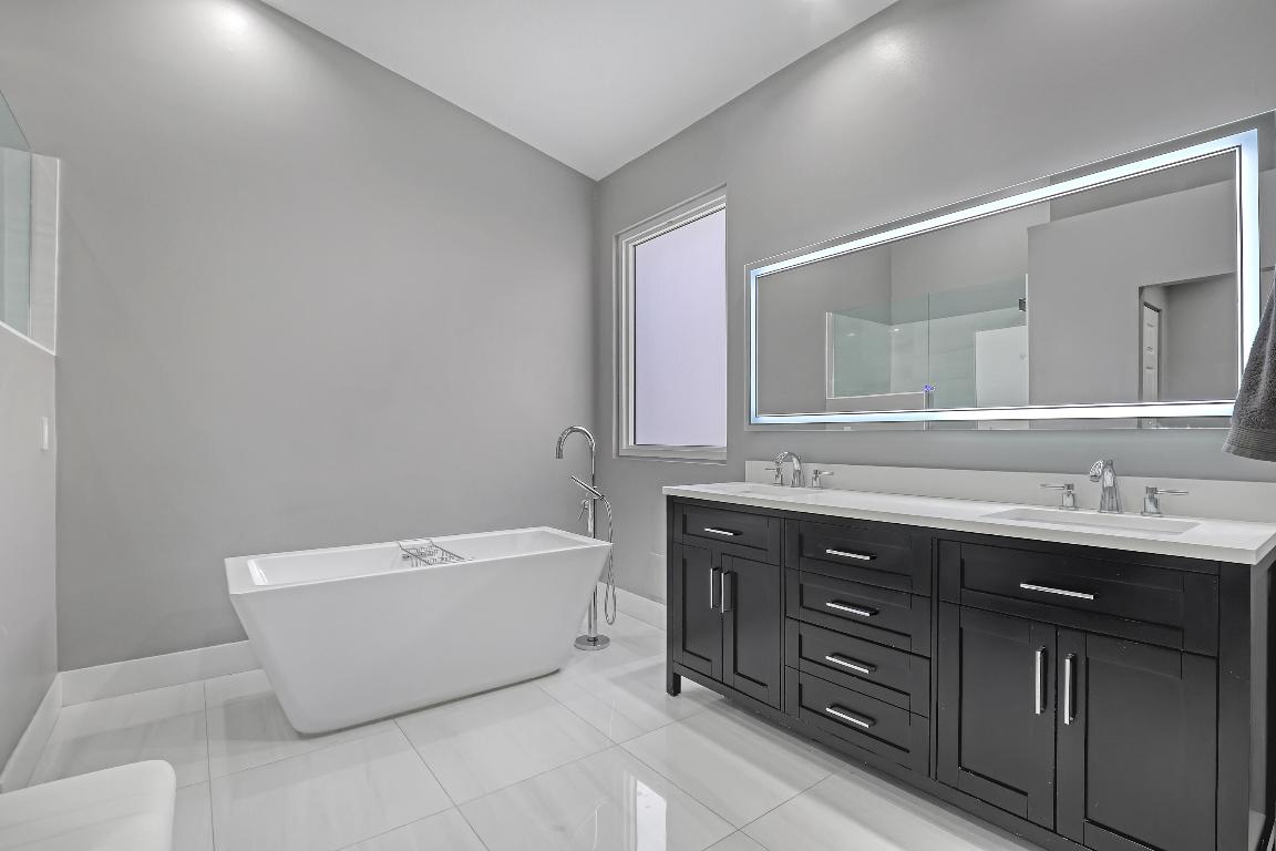 isola Bella - Residential