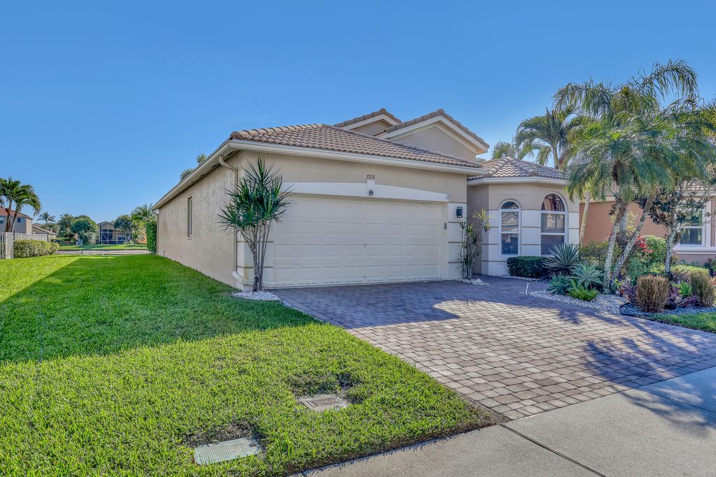 Photo of 7108 Via Leonardo, Lake Worth, FL 33467 (MLS # R11151410)