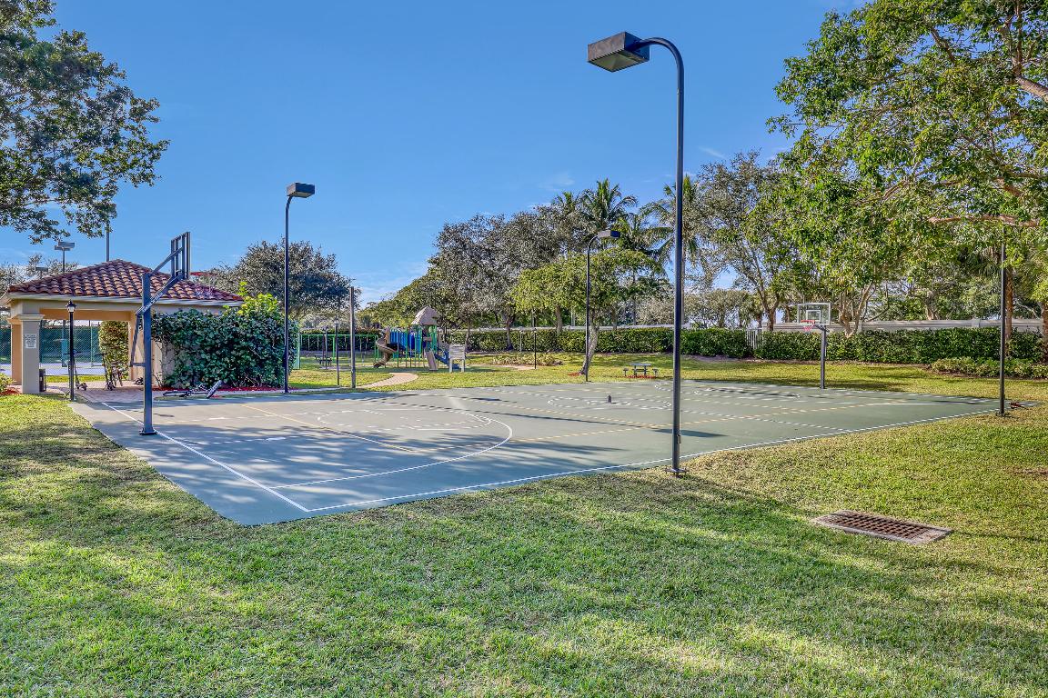 isola Bella - Residential