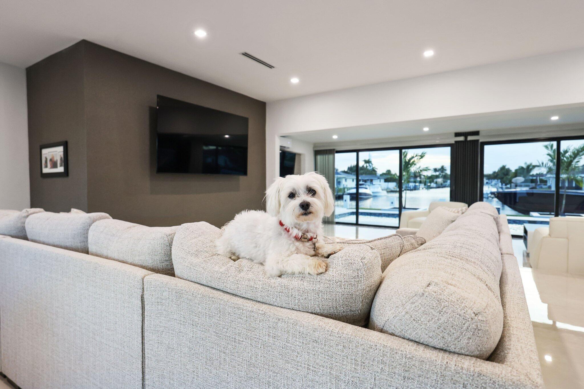 LAKE ESTATES - Residential