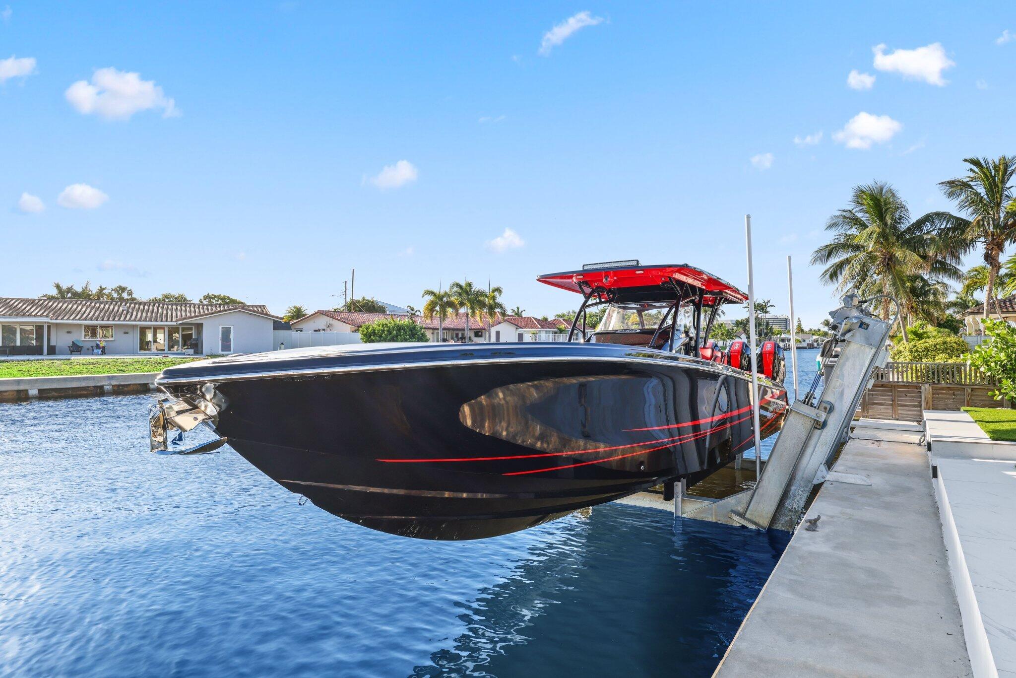 LAKE ESTATES - Residential