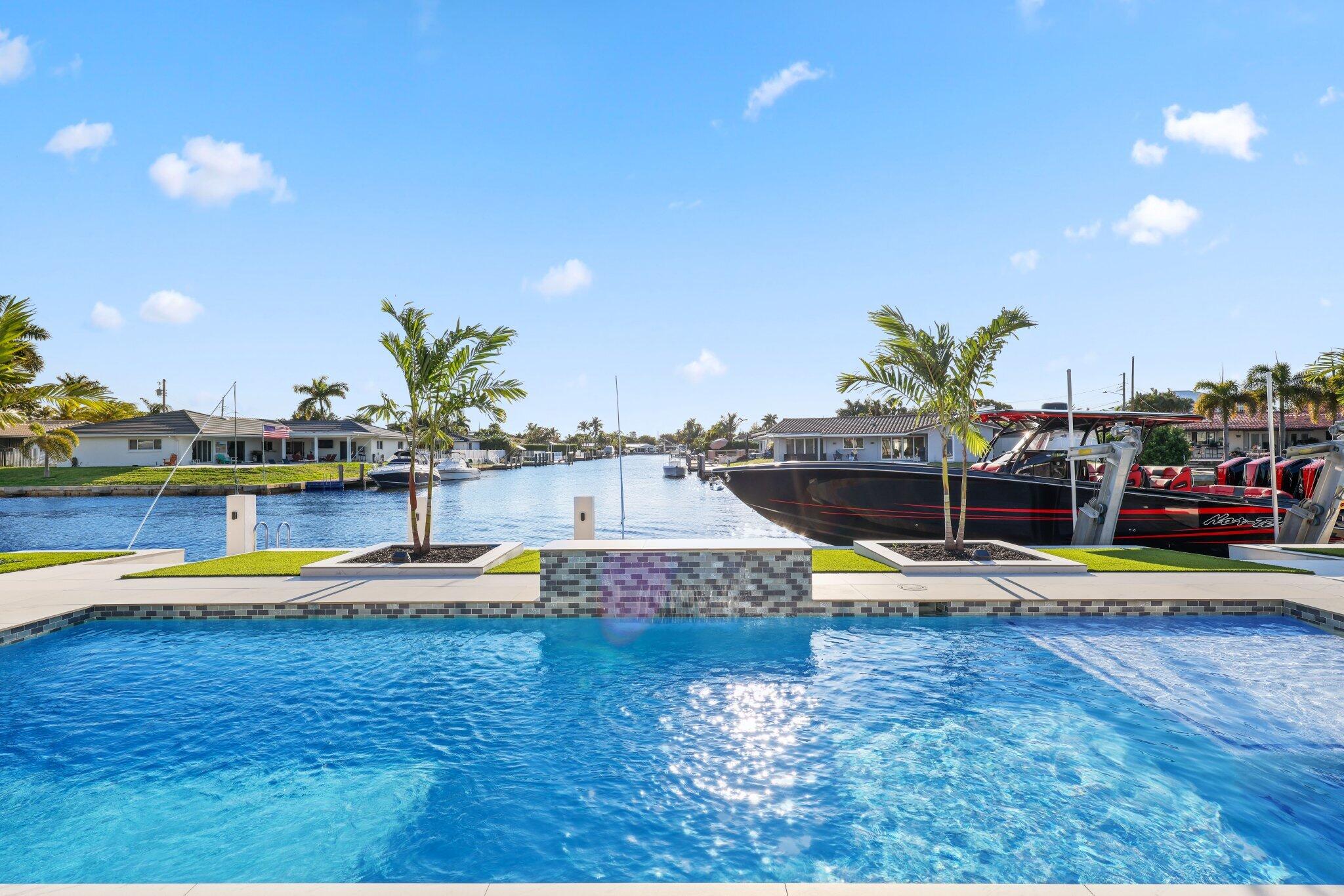 LAKE ESTATES - Residential