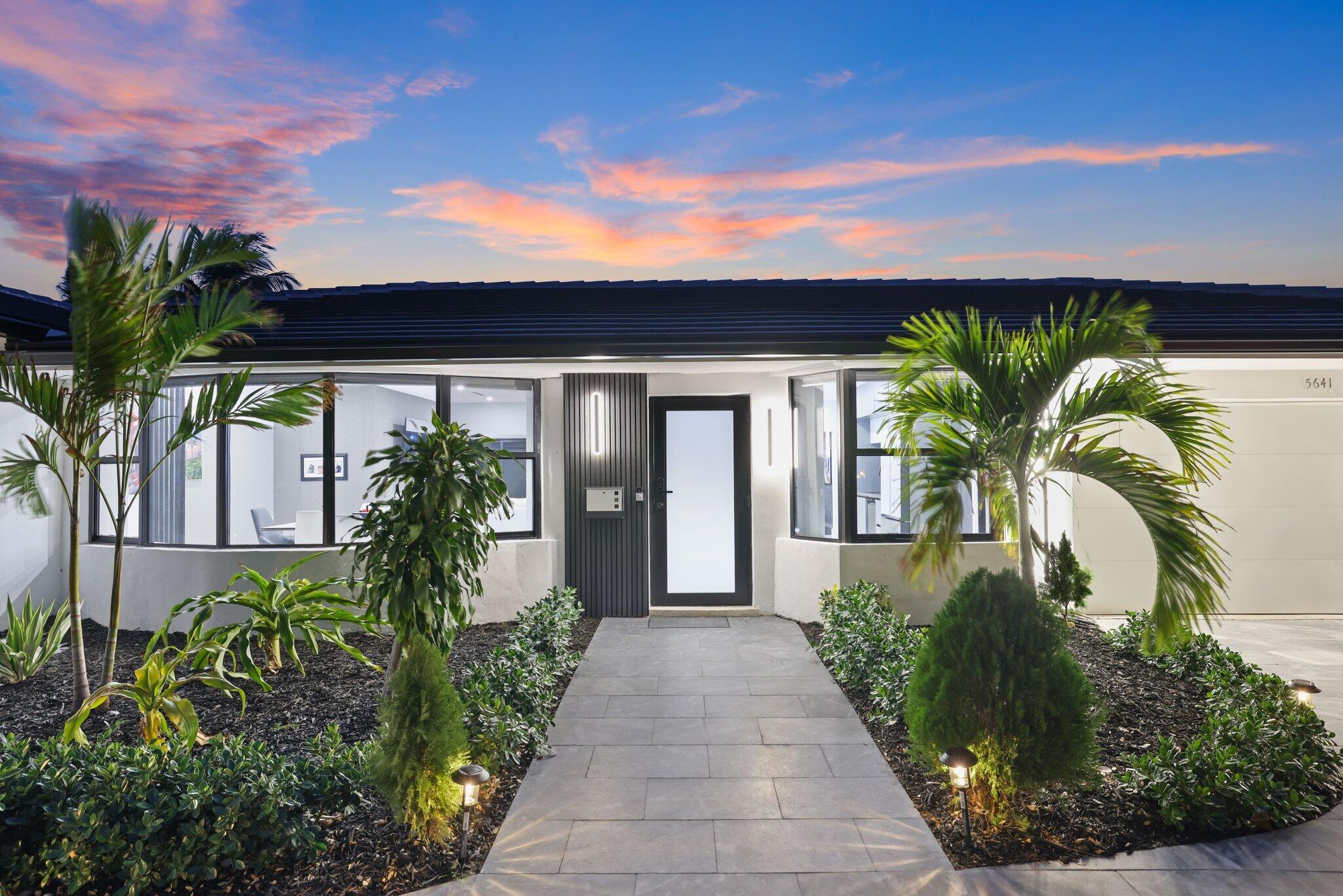 LAKE ESTATES - Residential