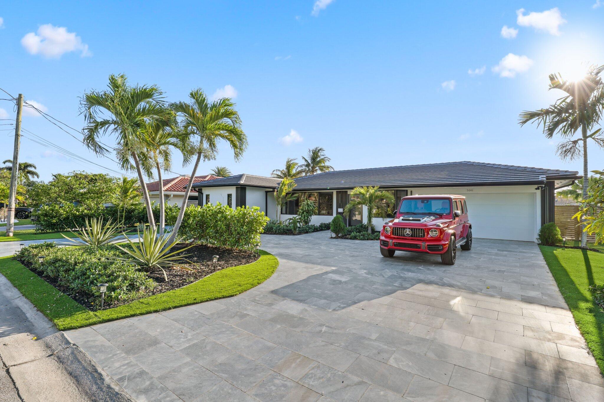 LAKE ESTATES - Residential