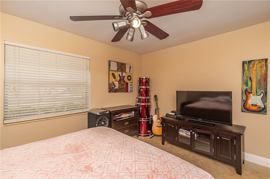 SHENANDOAH - Residential