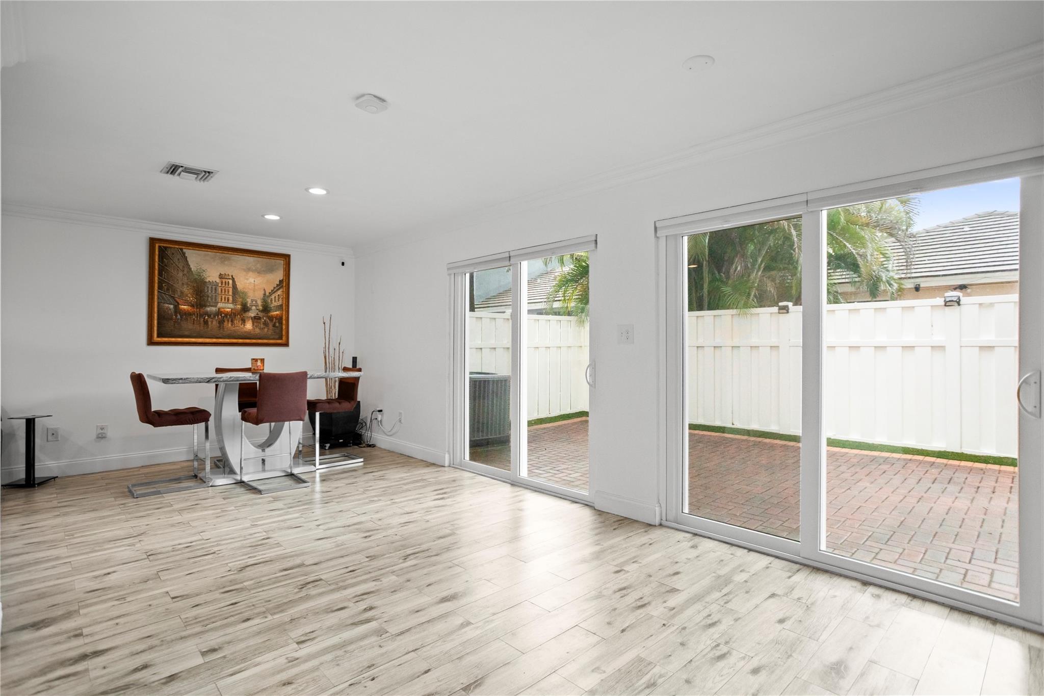 Jacaranda Prcl 608 123-15 - Residential