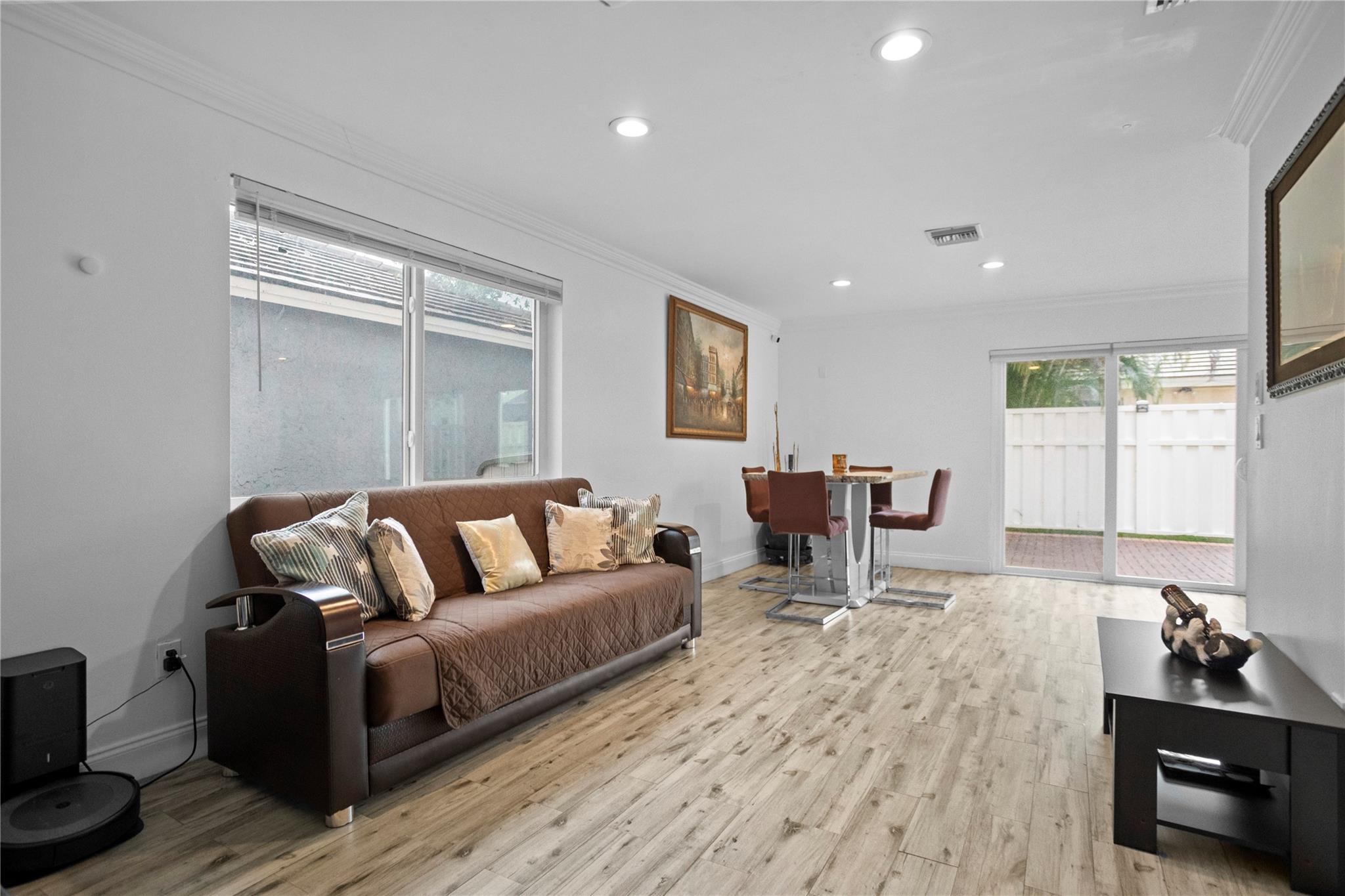 Jacaranda Prcl 608 123-15 - Residential