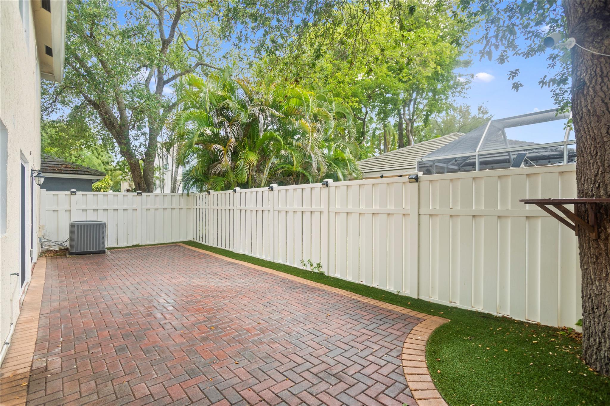 Jacaranda Prcl 608 123-15 - Residential