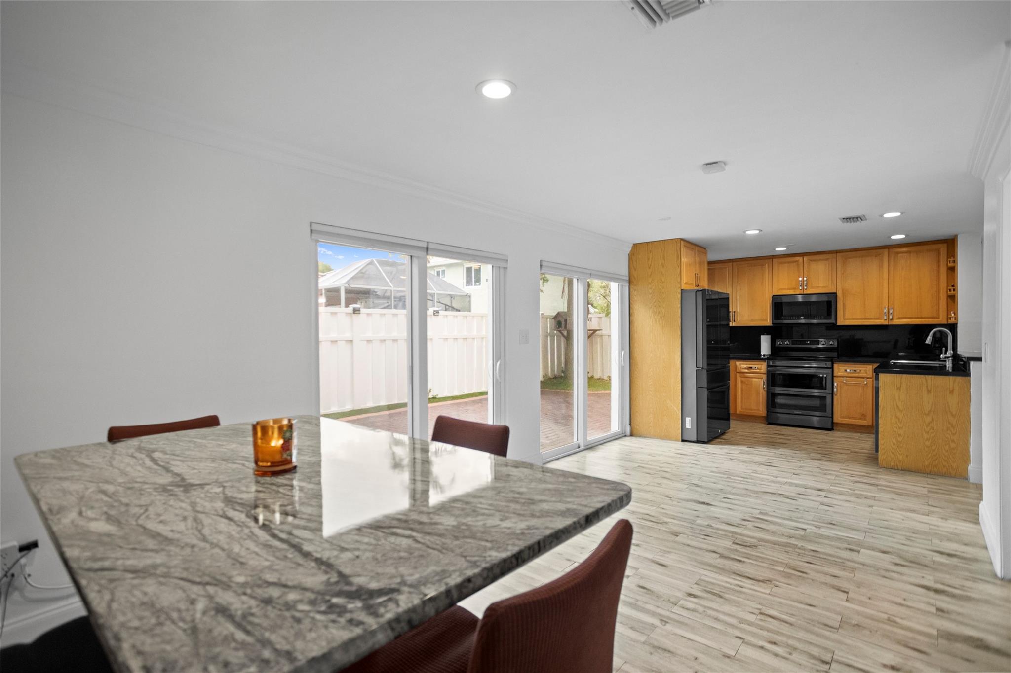 Jacaranda Prcl 608 123-15 - Residential