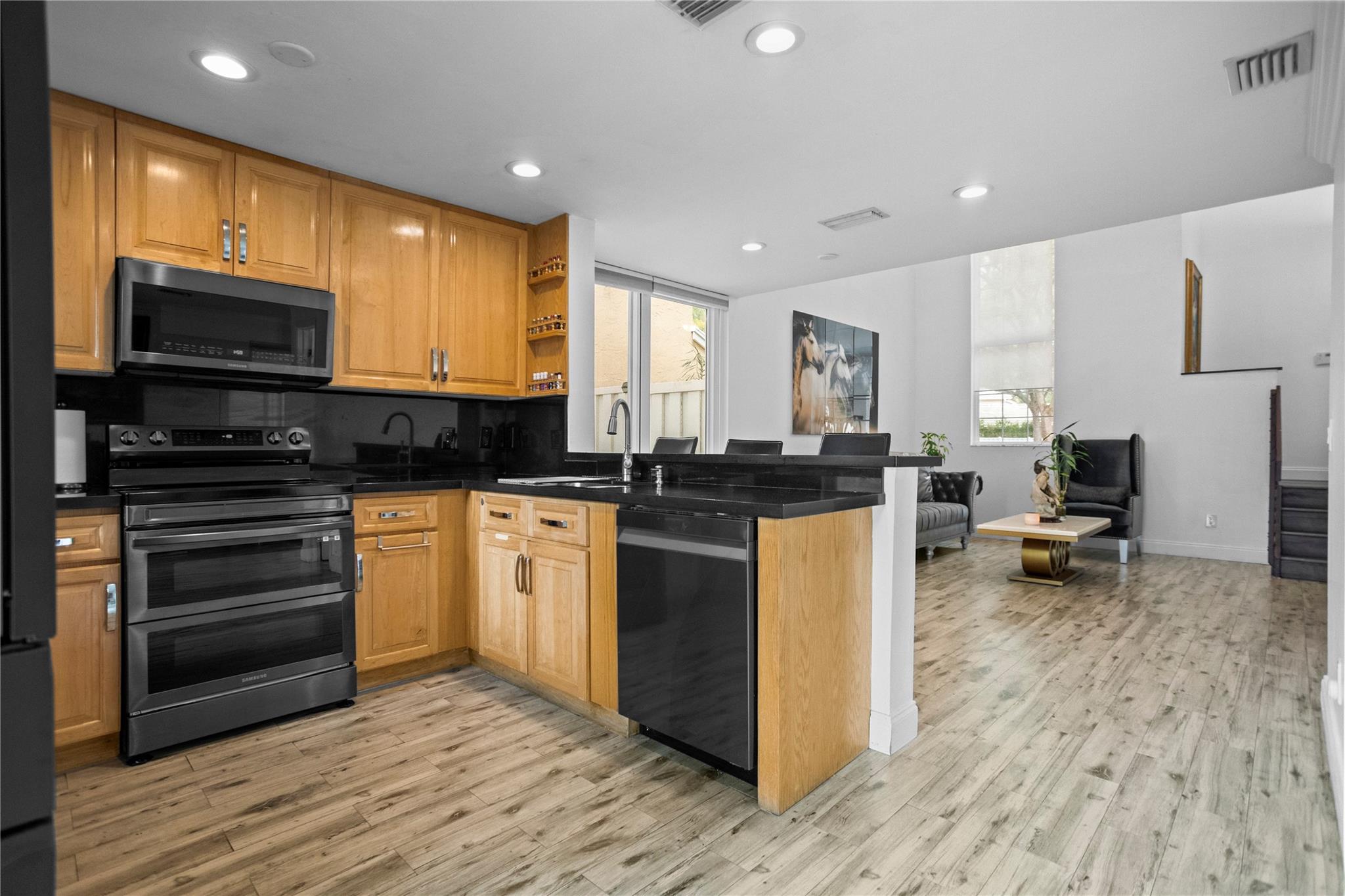 Jacaranda Prcl 608 123-15 - Residential