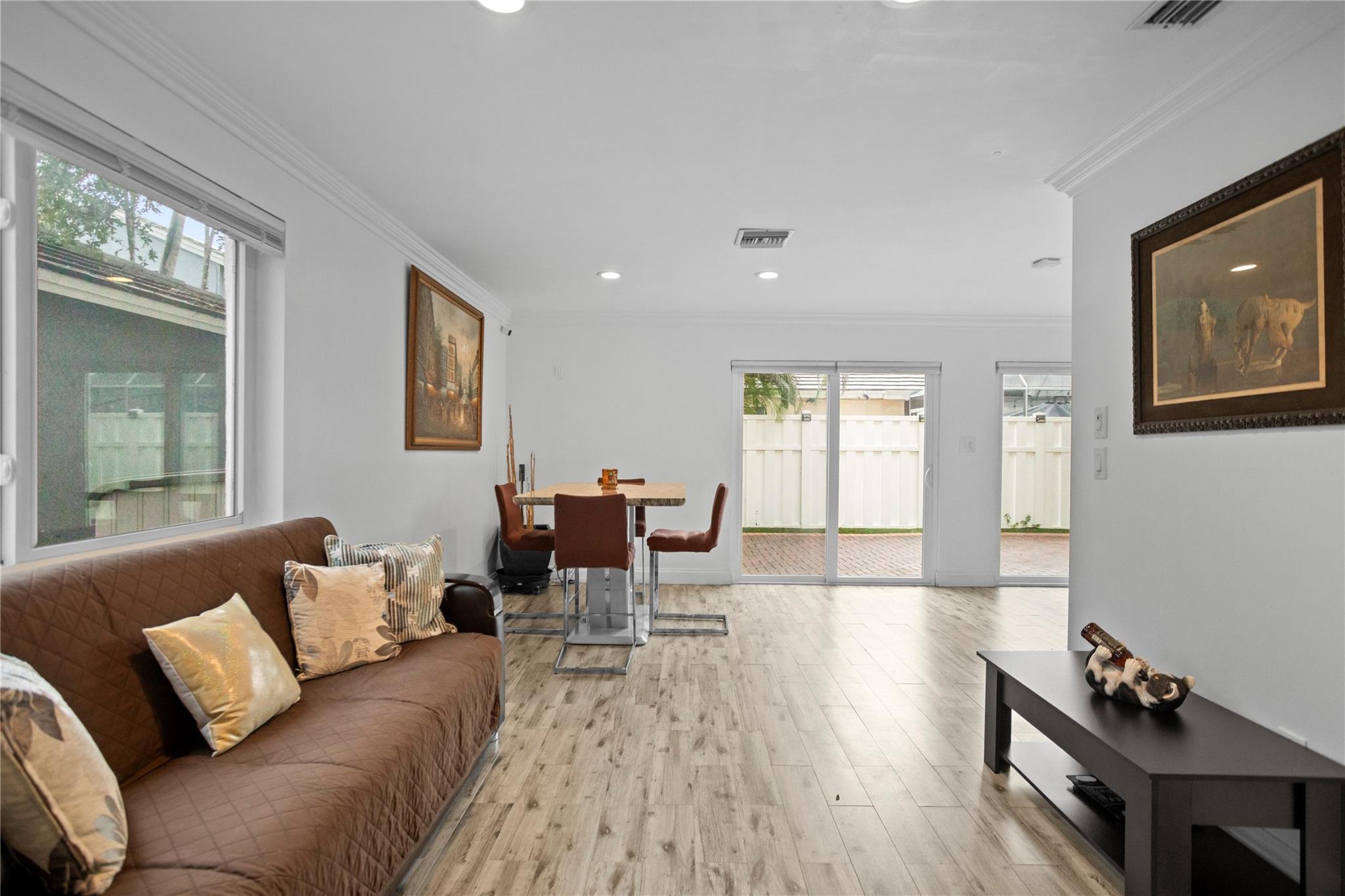 Jacaranda Prcl 608 123-15 - Residential