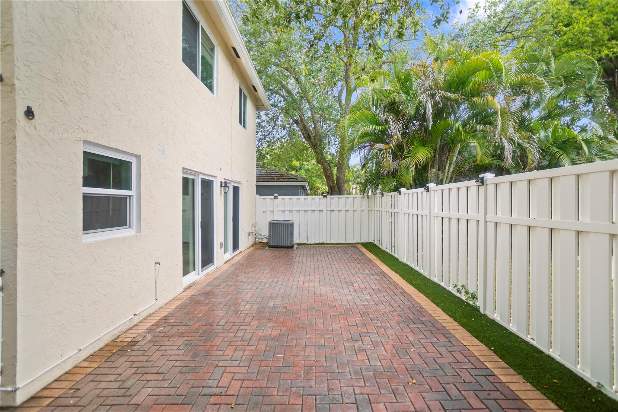 Jacaranda Prcl 608 123-15 - Residential