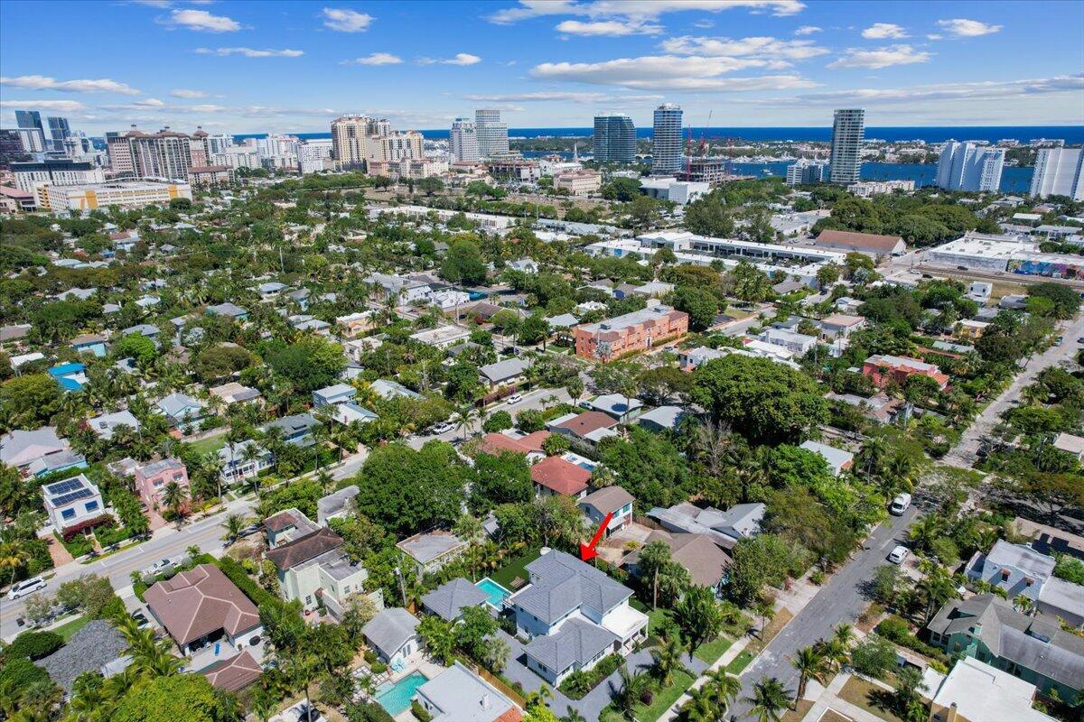 FLAMINGO PARK - Residential