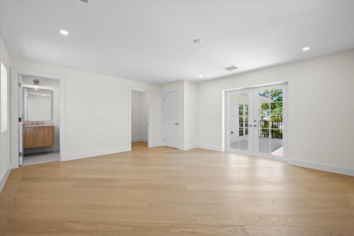 FLAMINGO PARK - Residential