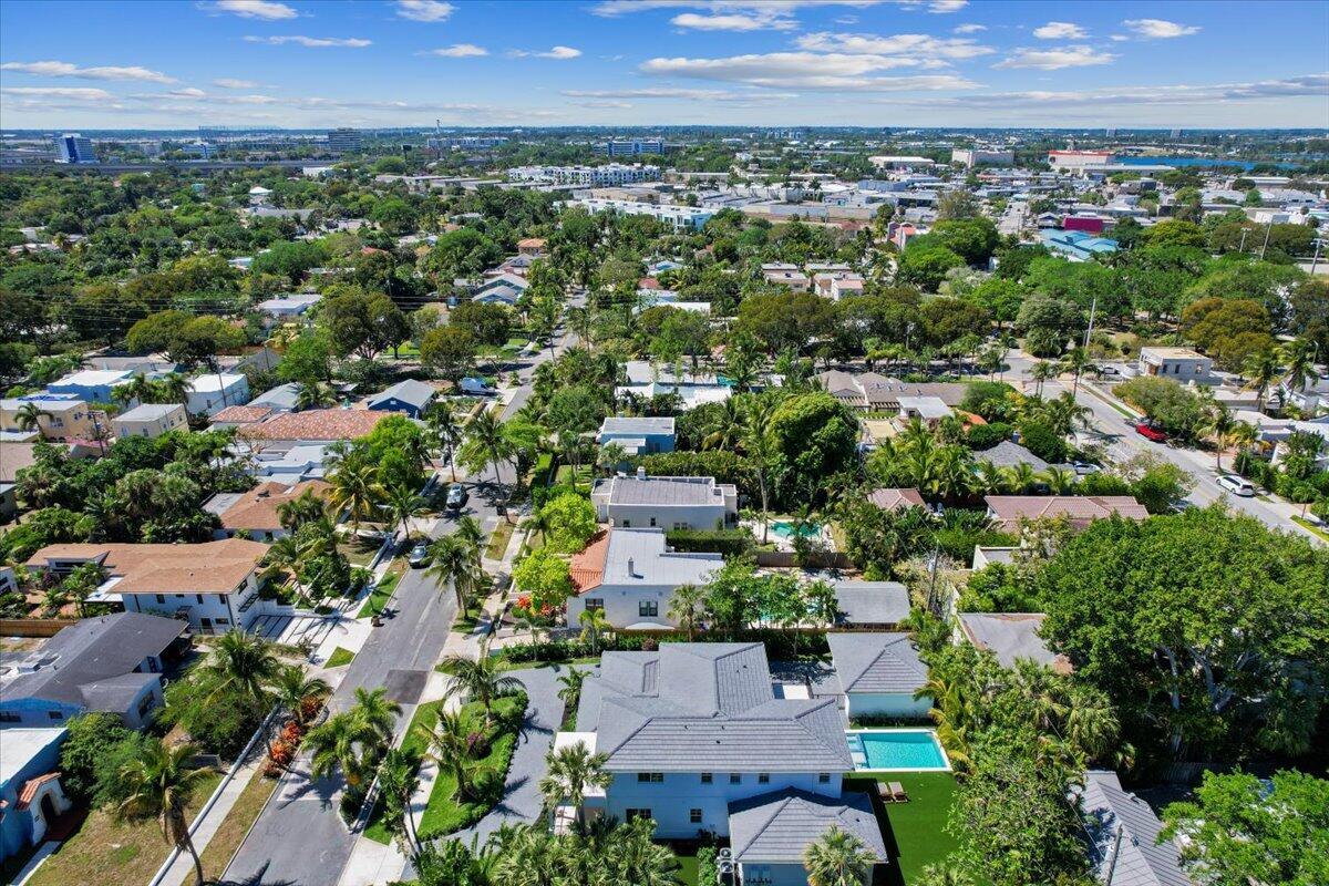 FLAMINGO PARK - Residential