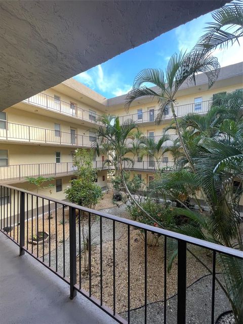 A home in Lauderdale Lakes