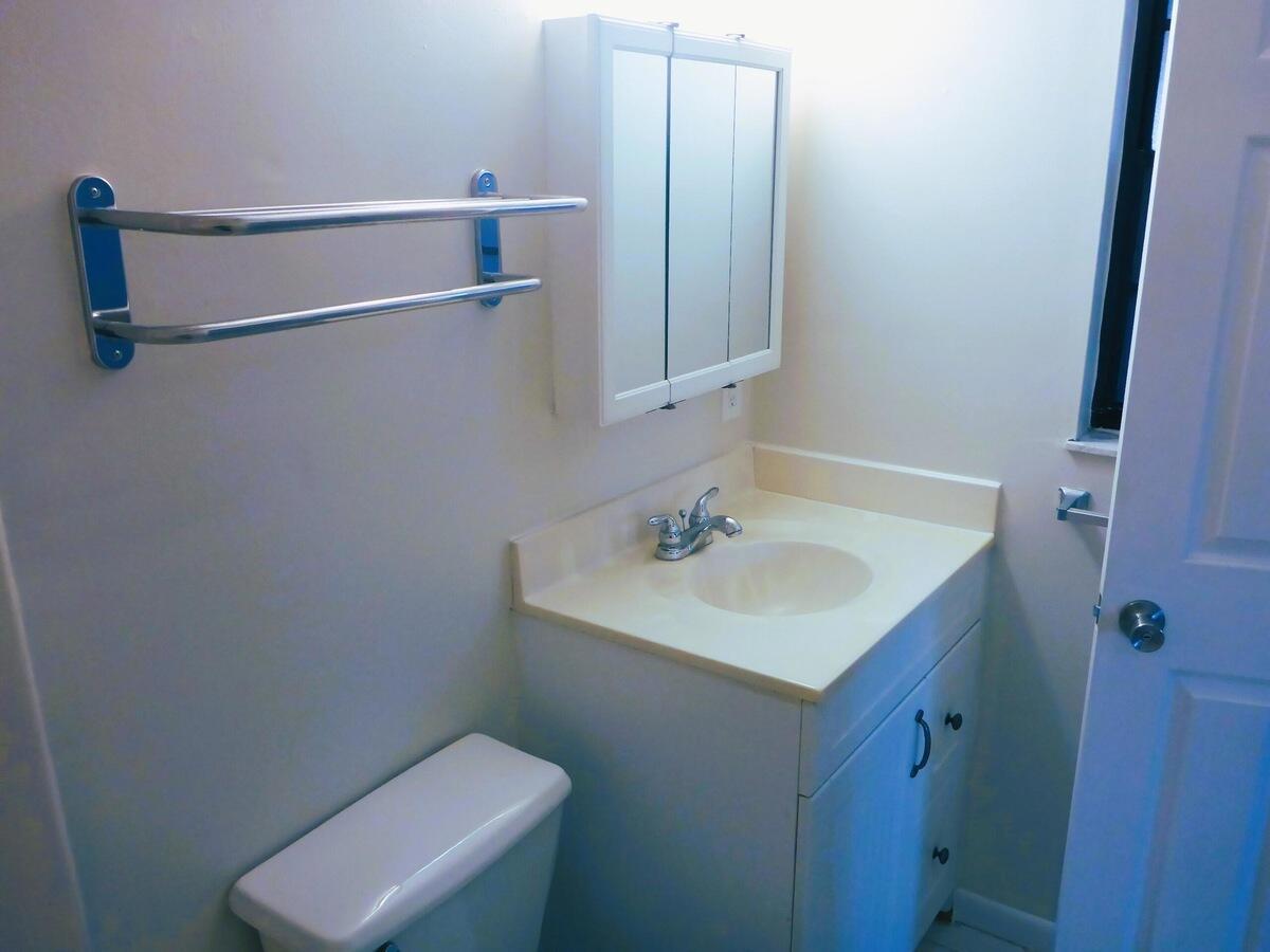 JUPITER LAKES VILLAS COND - Residential Lease