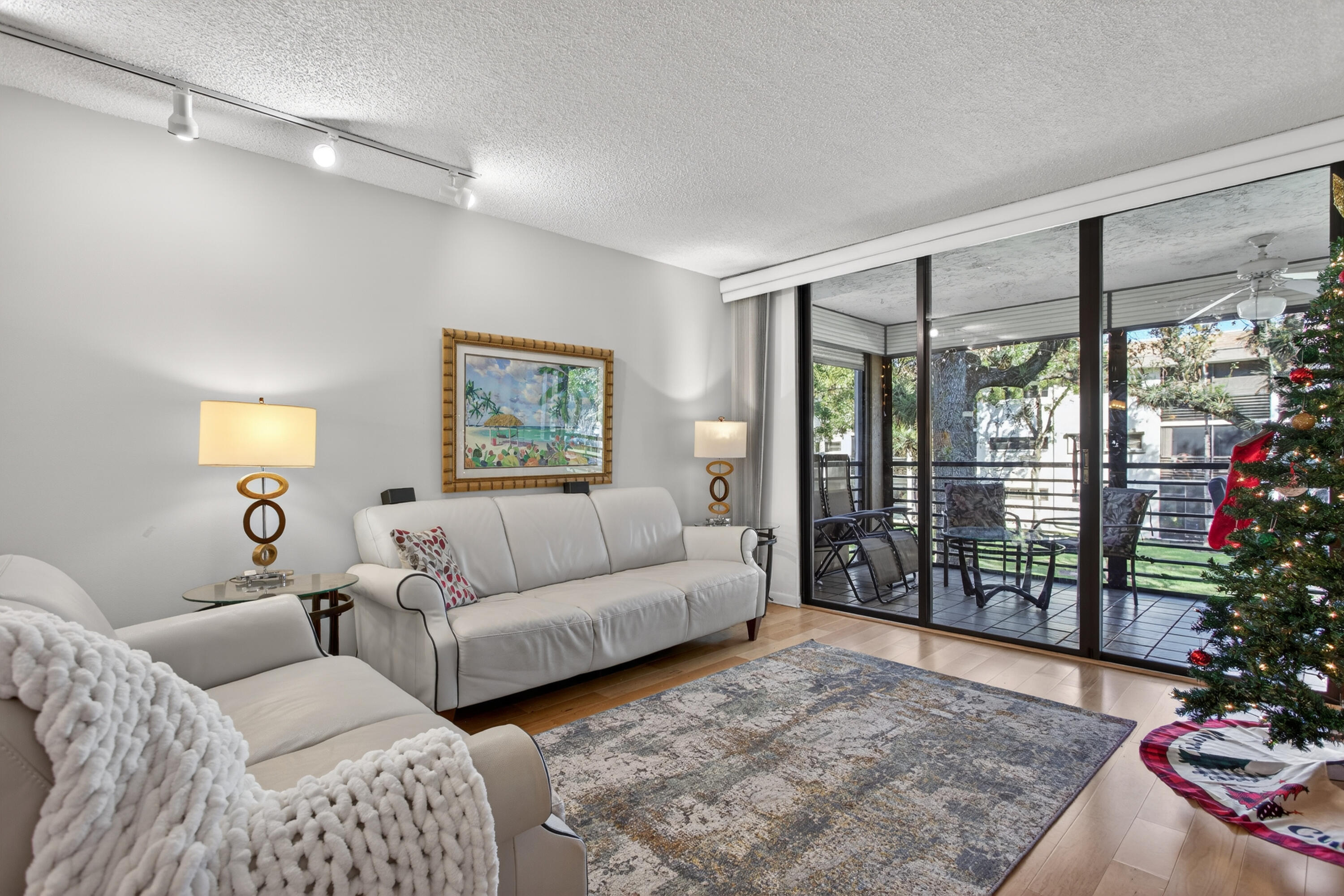 BONAIRE AT WOODMONT NO 4 - Residential