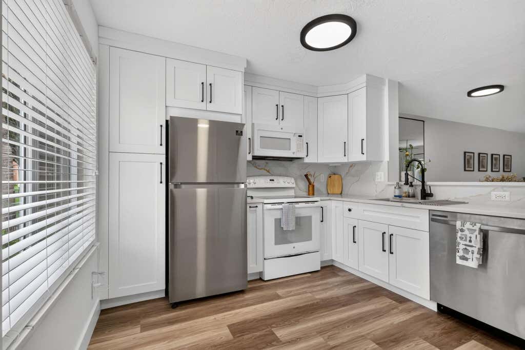 Photo of 9899 KAMENA Circle, Boynton Beach, FL 33436 (MLS # B26060981)