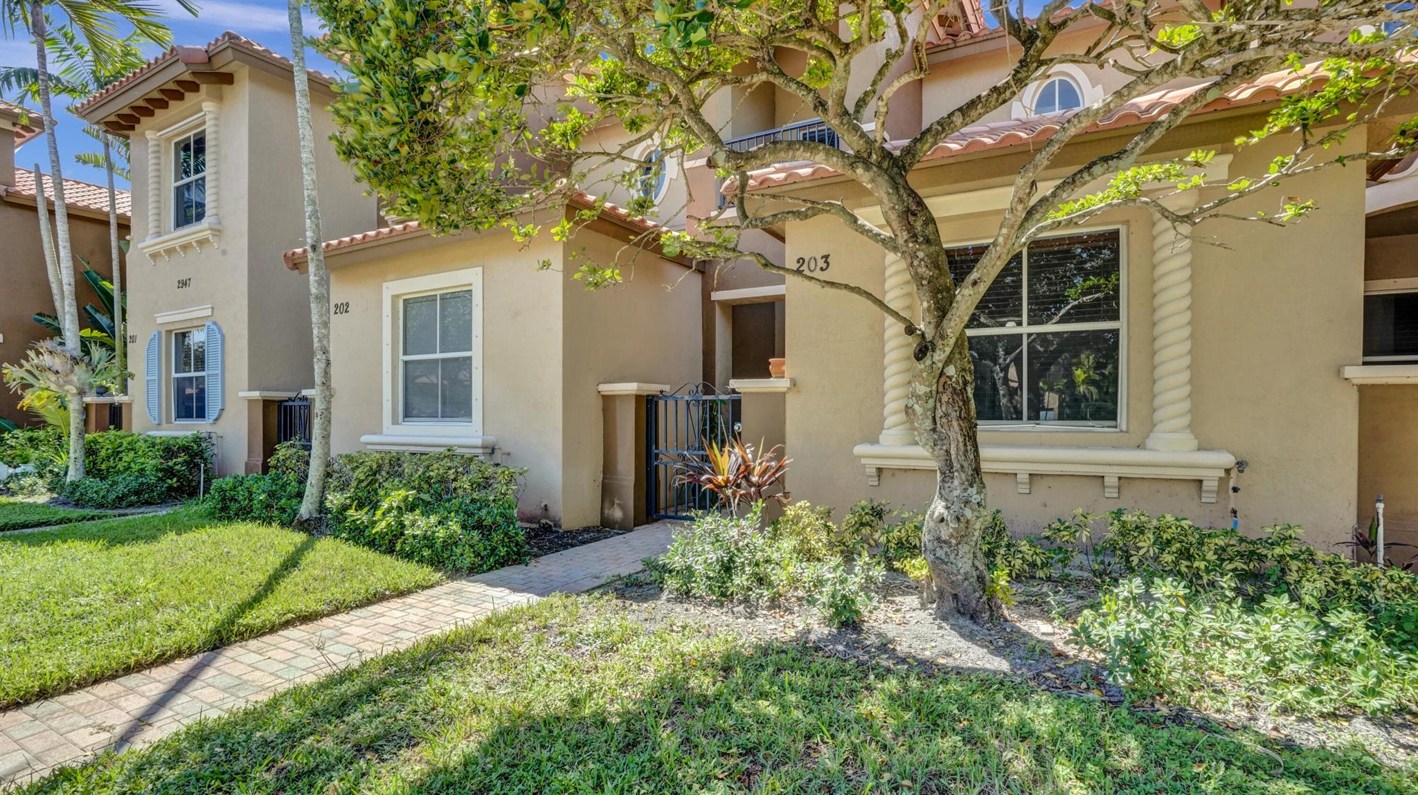 2947 Hope Valley Street 203