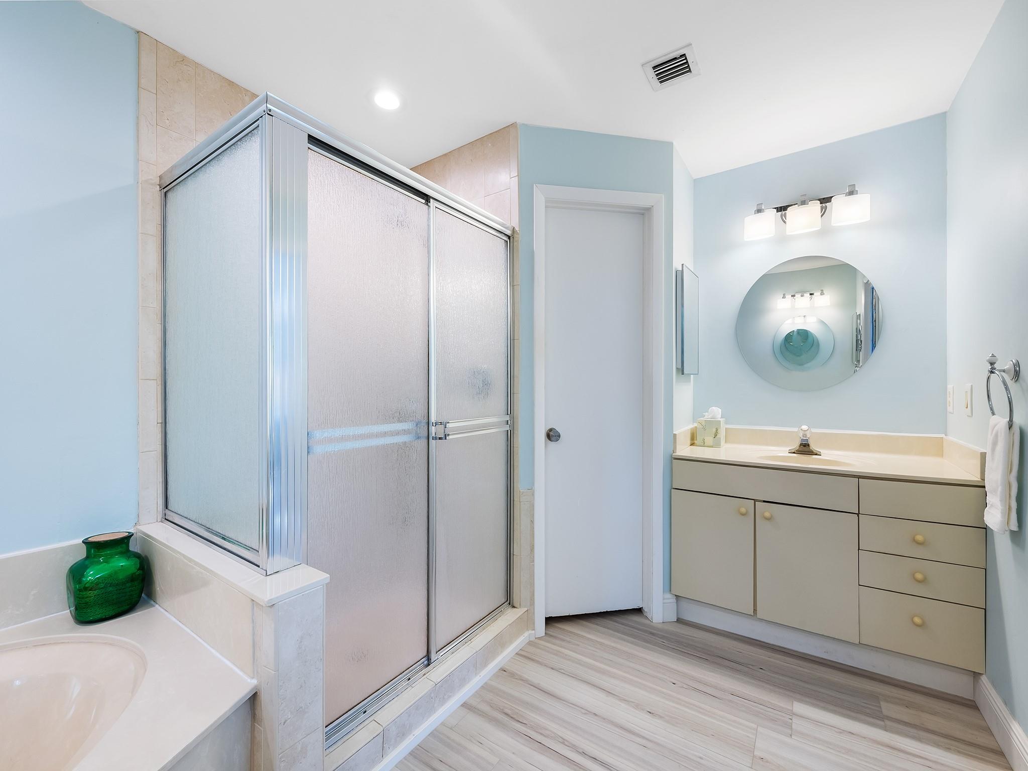 LIGHTHOUSE POINT 4TH SEC - Residential