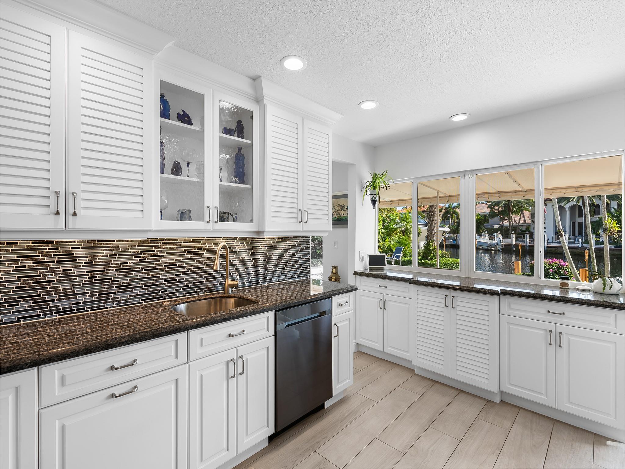 LIGHTHOUSE POINT 4TH SEC - Residential