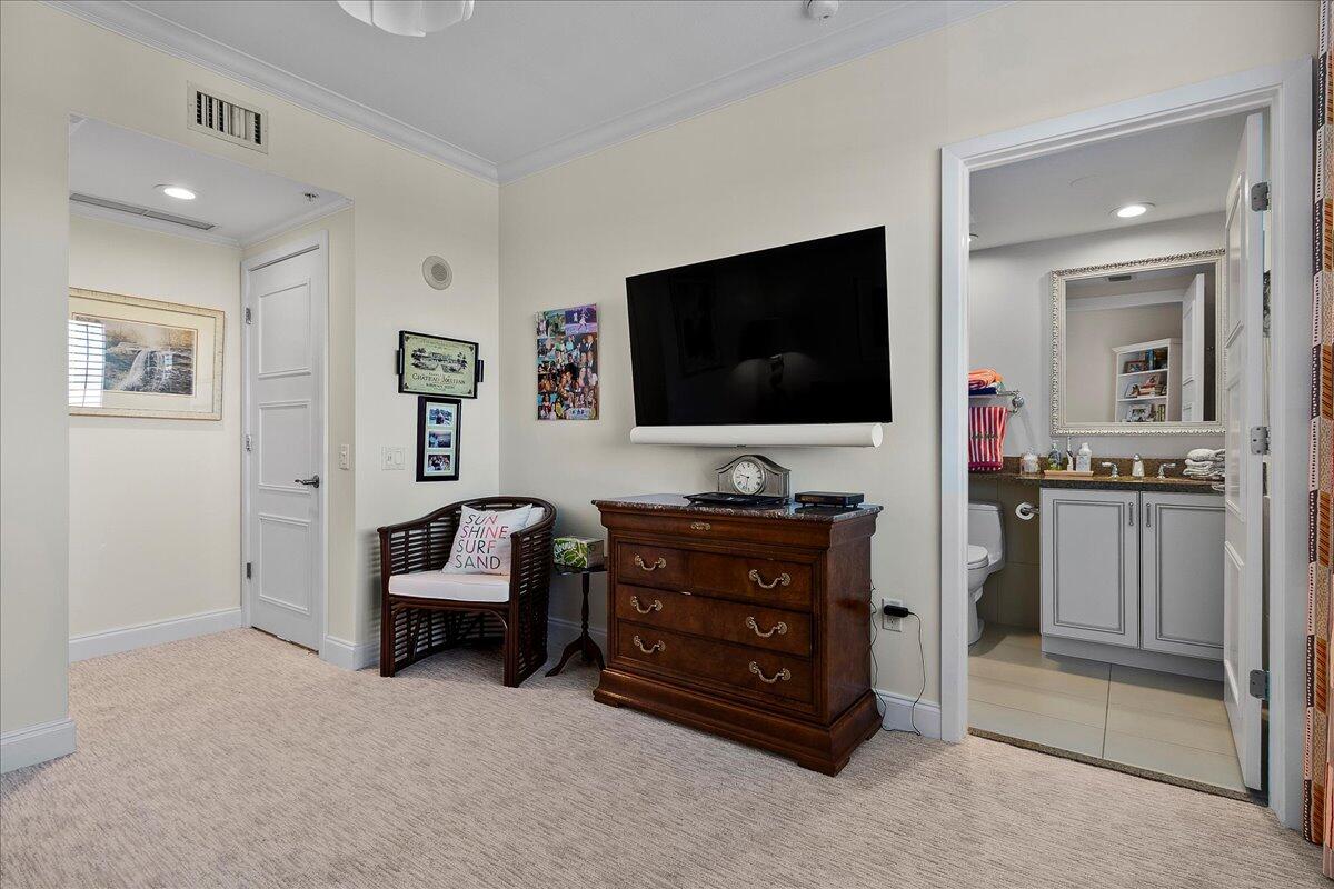 LANDMARK AT THE GARDENS CONDO - Residential Lease