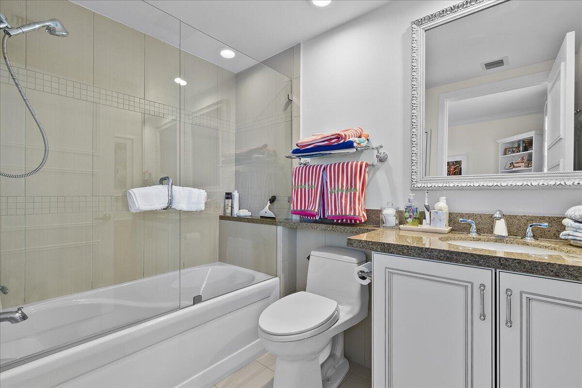 LANDMARK AT THE GARDENS CONDO - Residential Lease