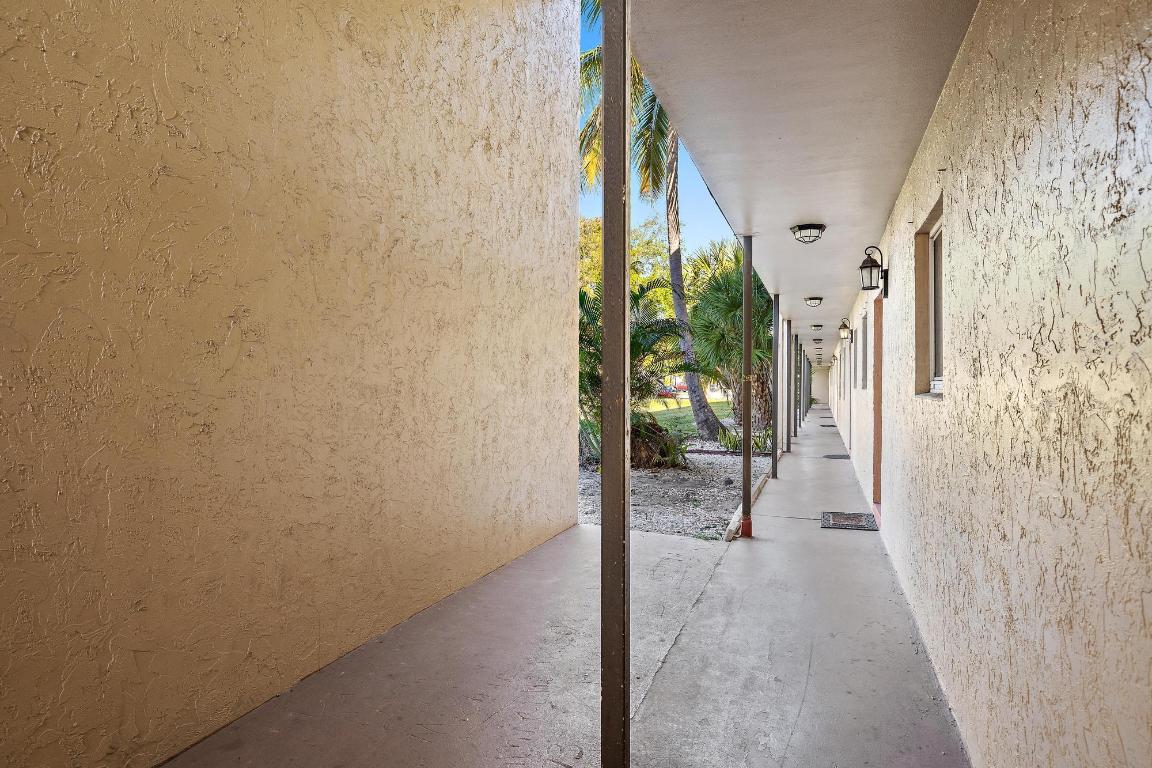 FOREST HILL GARDENS CONDO - Residential