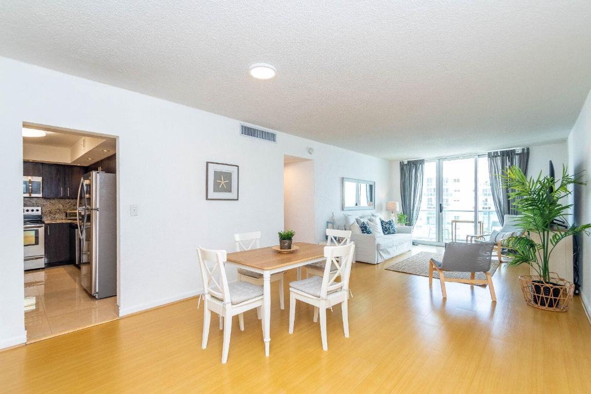 3901 S Ocean Drive 14c