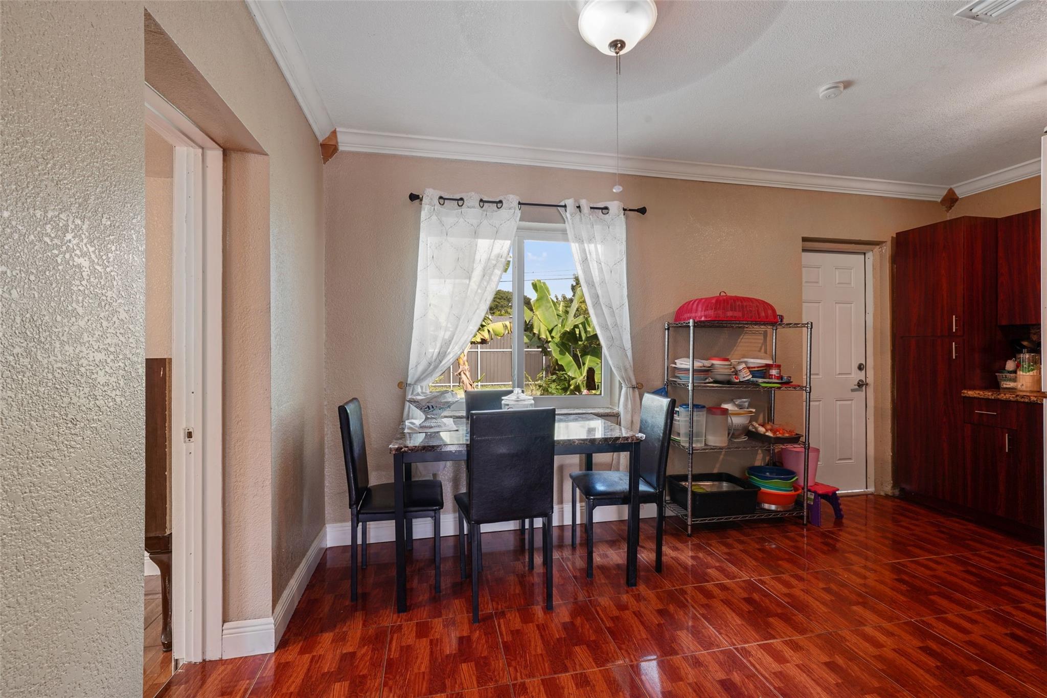 SHORES ESTATES - Residential