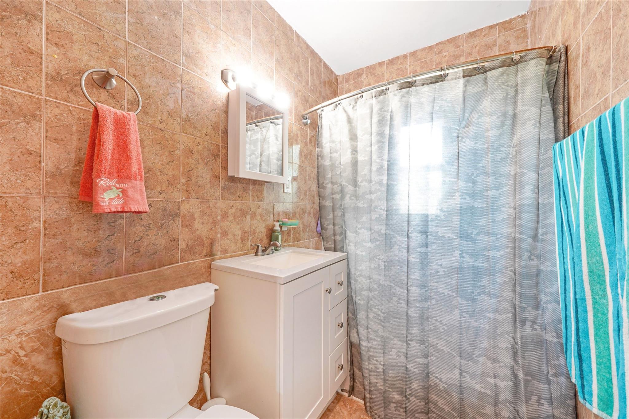 SHORES ESTATES - Residential