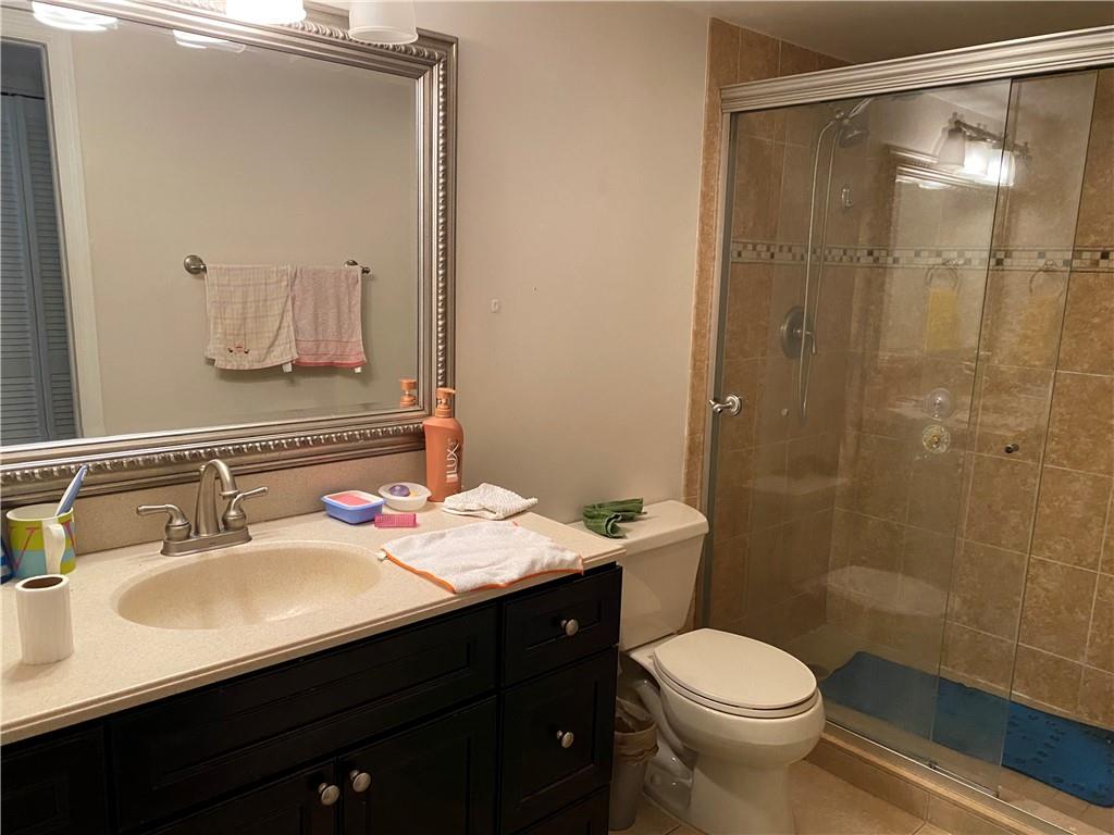 Tangerine Condo Eight Of - Residential Lease