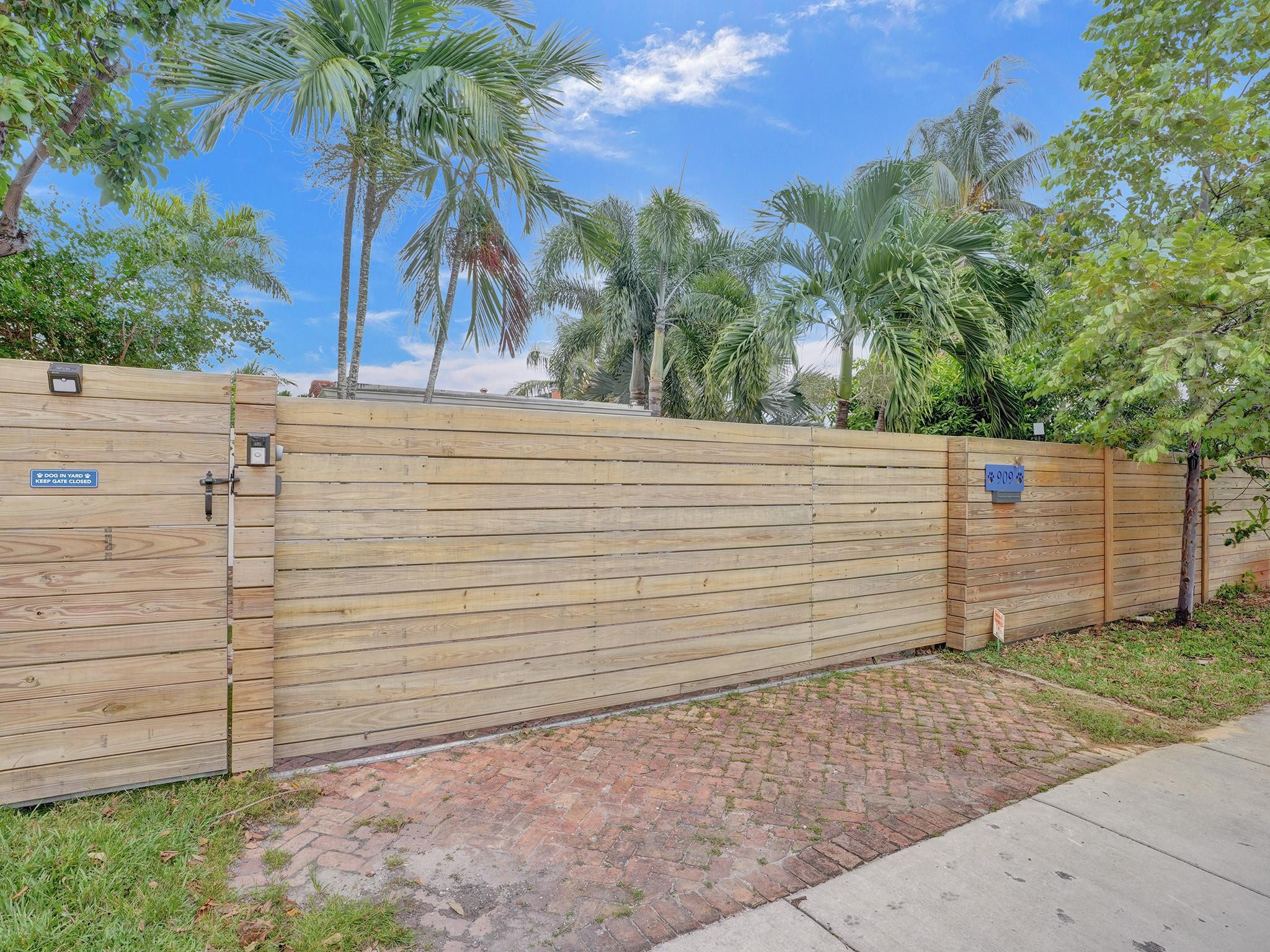 South New River Isles Sec - Residential