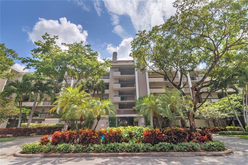 Lakeside At Delray - Residential