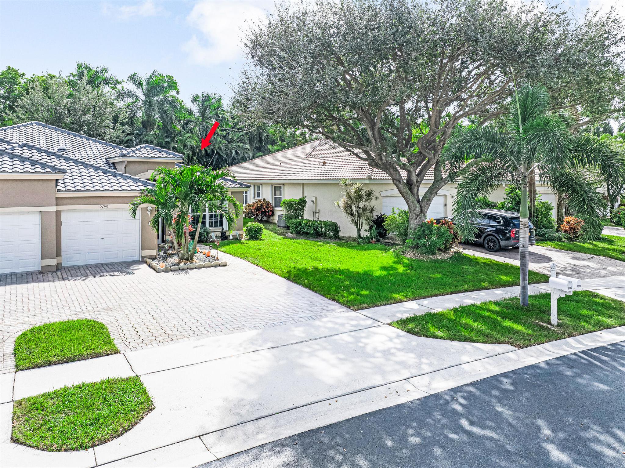 PALM ISLES WEST - Residential