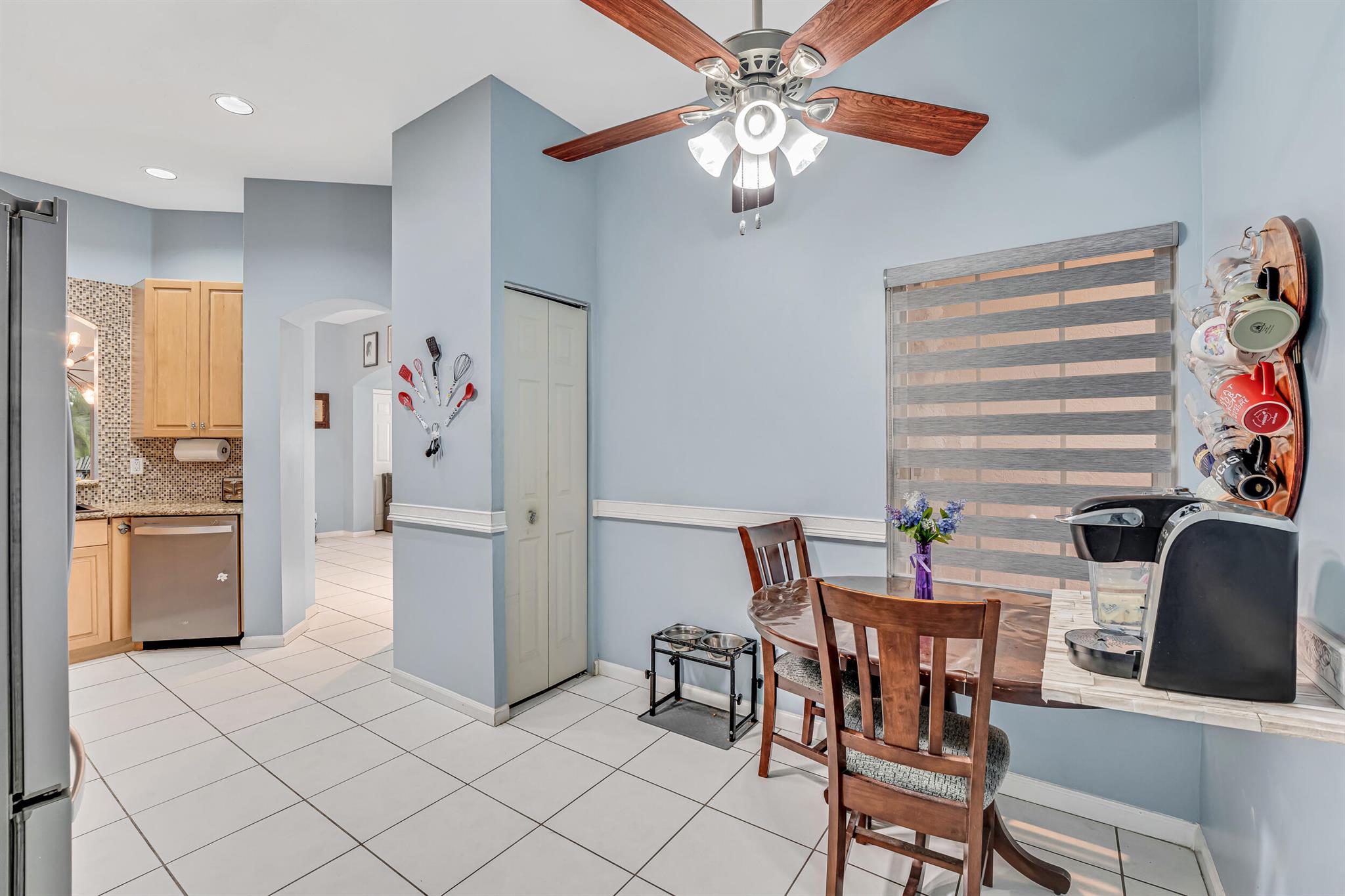 PALM ISLES WEST - Residential