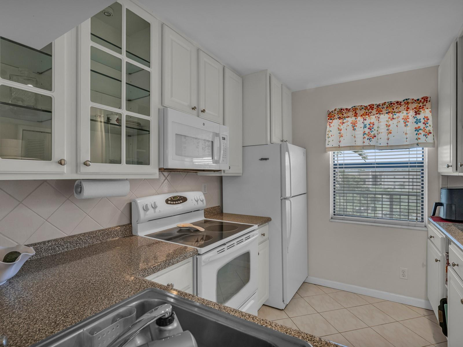 Sunrise Lakes Phase 4 - Residential