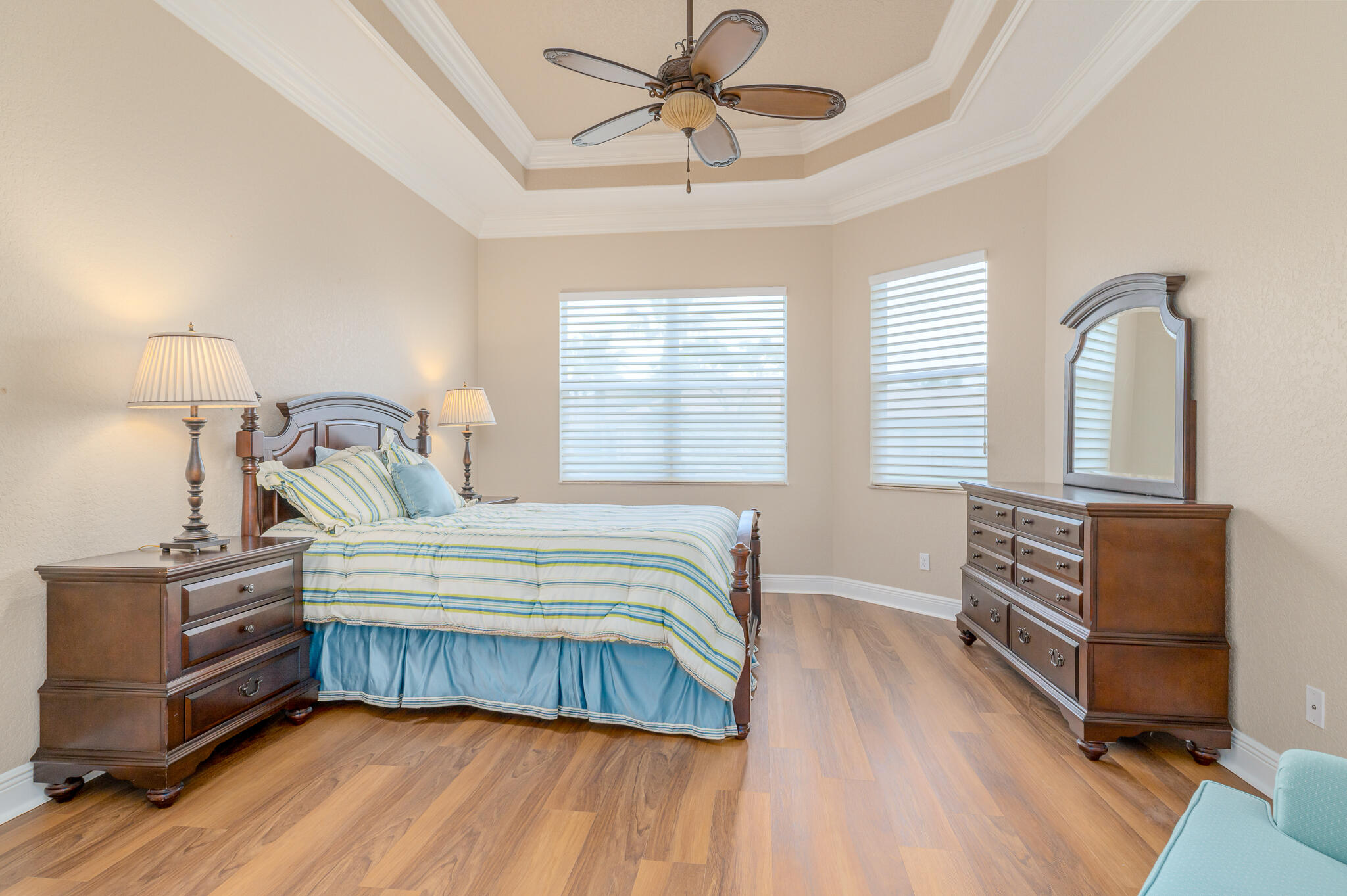 Tres Belle - Residential