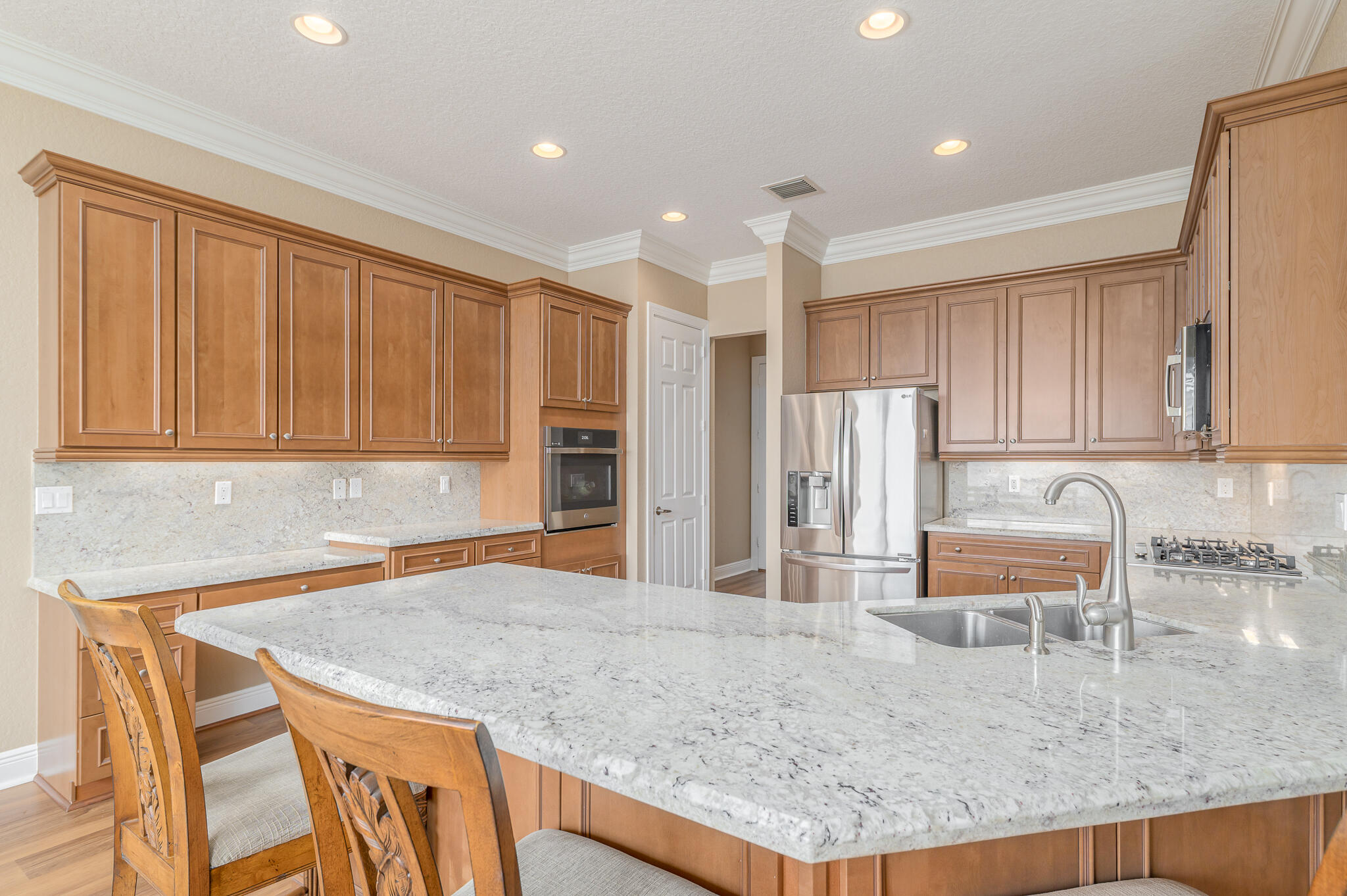 Tres Belle - Residential