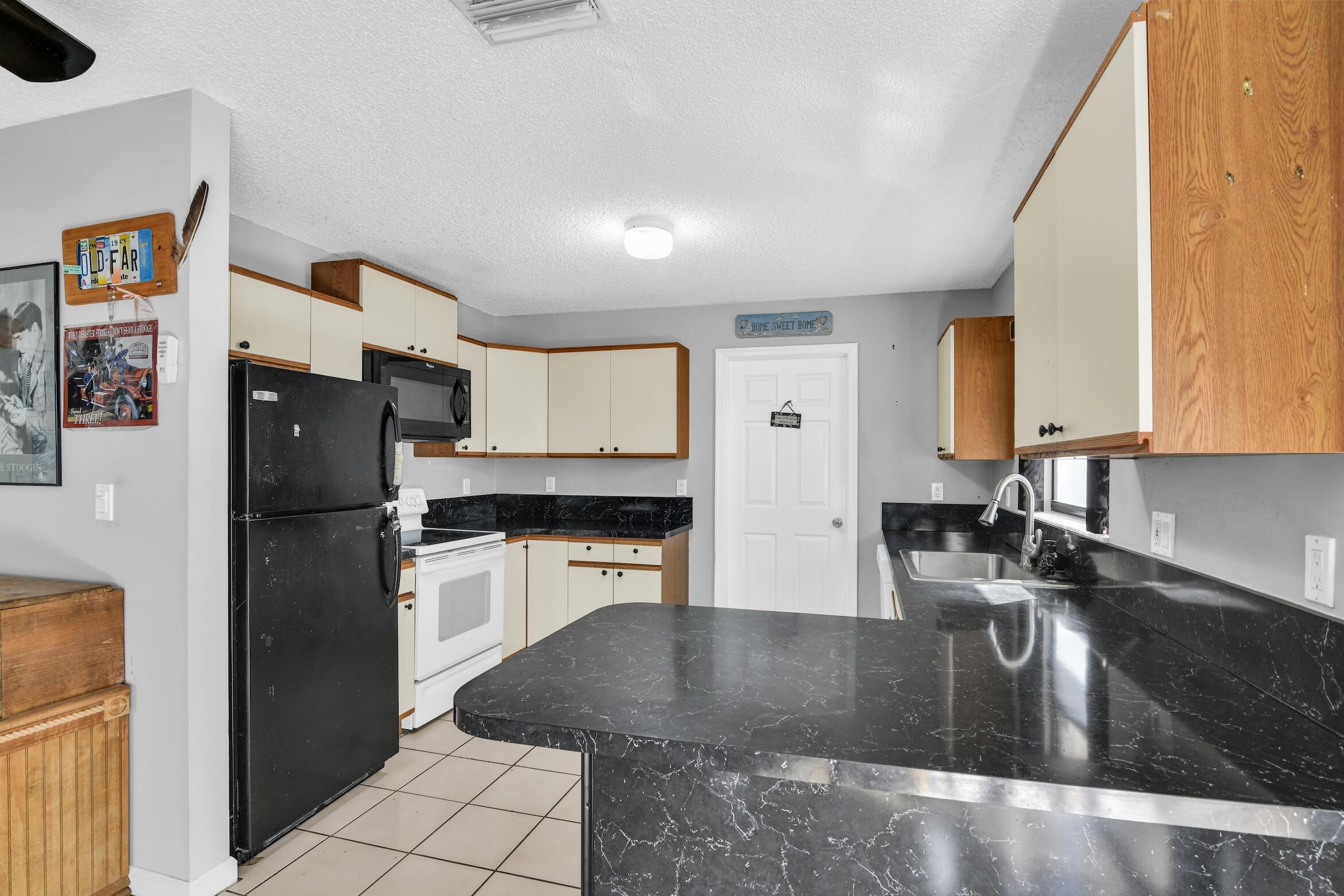 SOUTHWOOD HEIGHTS - Residential