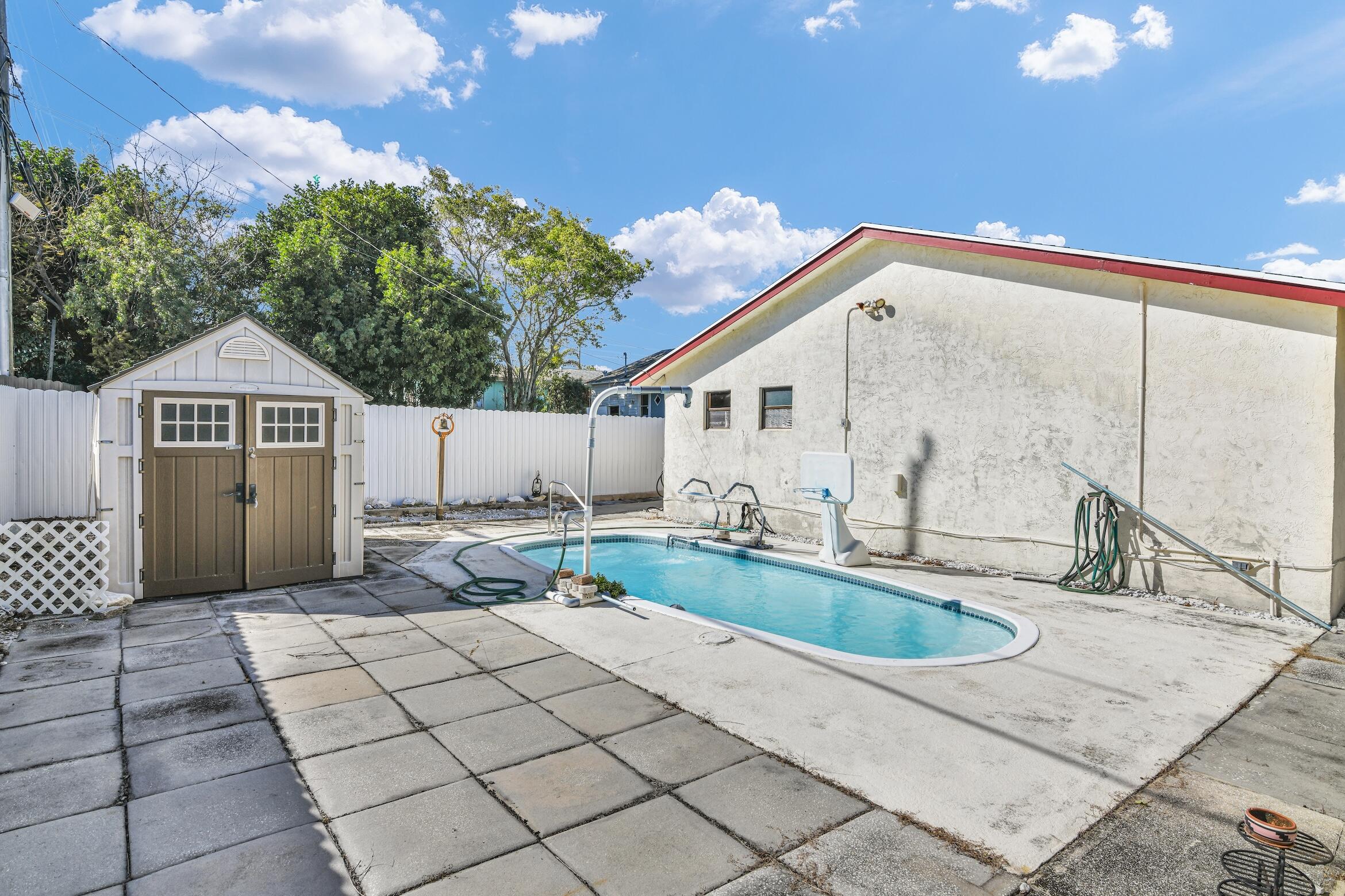 SOUTHWOOD HEIGHTS - Residential