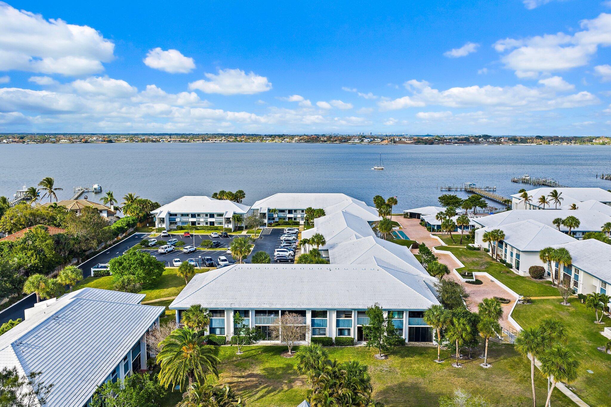 175 SE Saint Lucie Boulevard E156