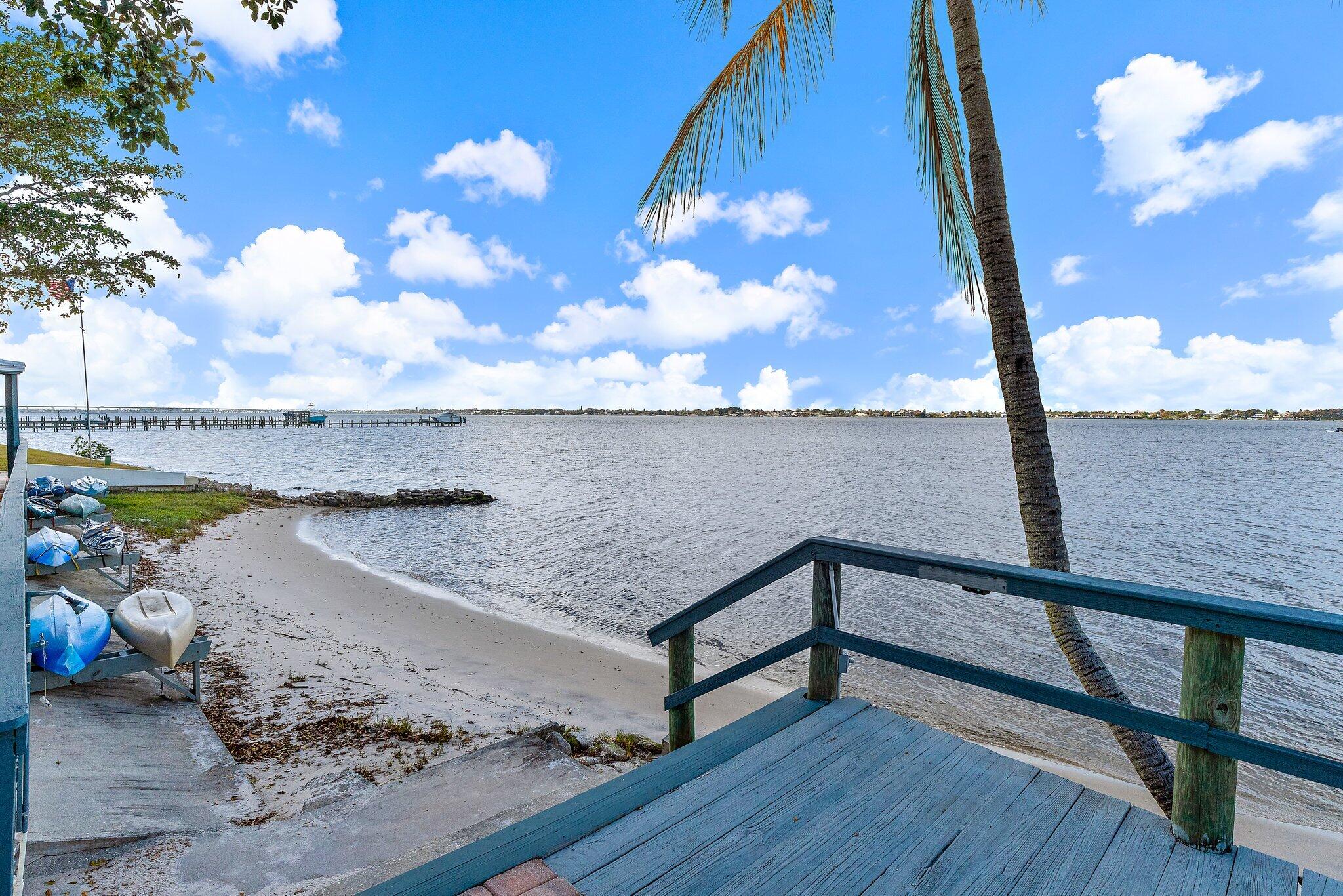 PIERPOINT YACHT CLUB CONDO - Residential