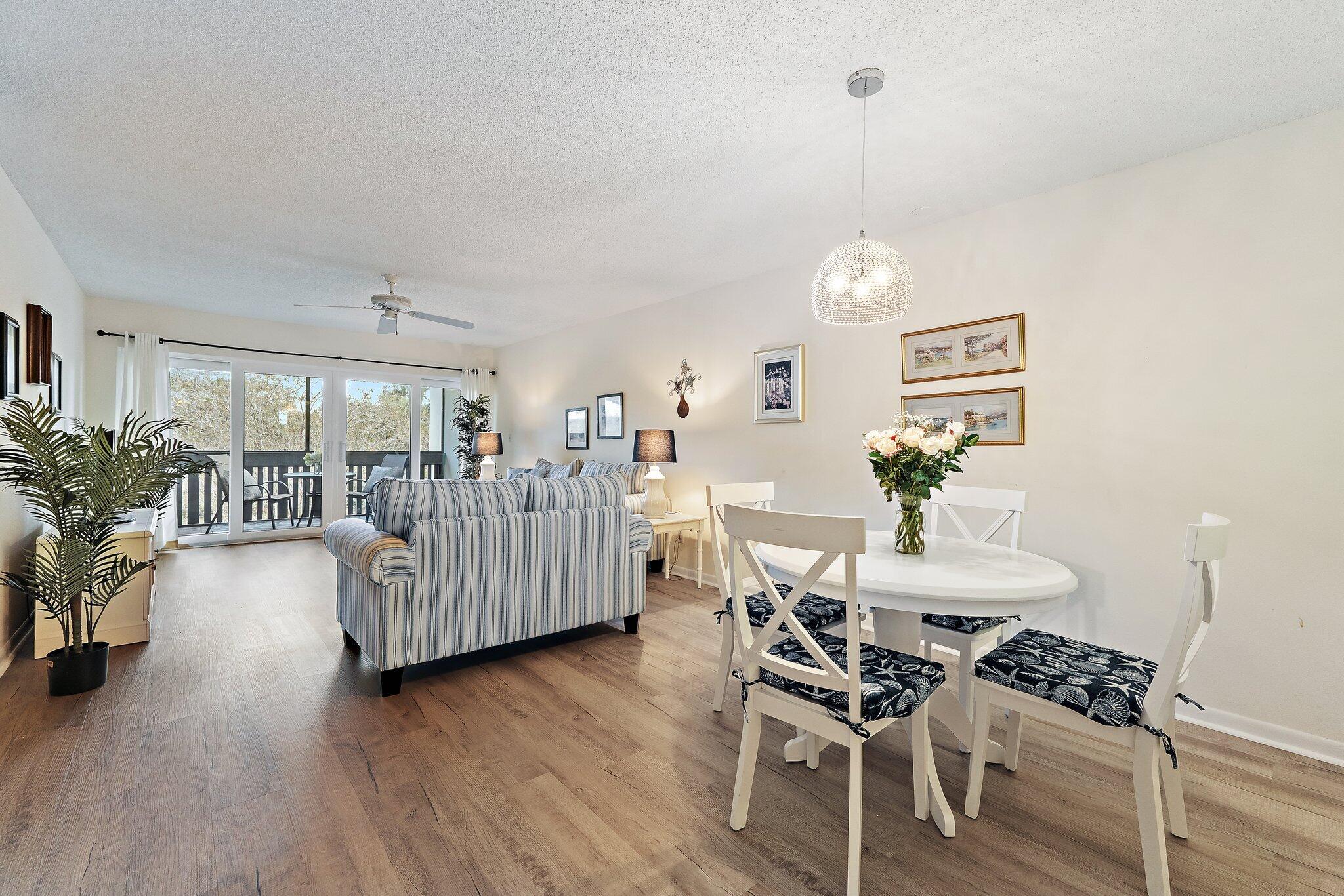 PIERPOINT YACHT CLUB CONDO - Residential