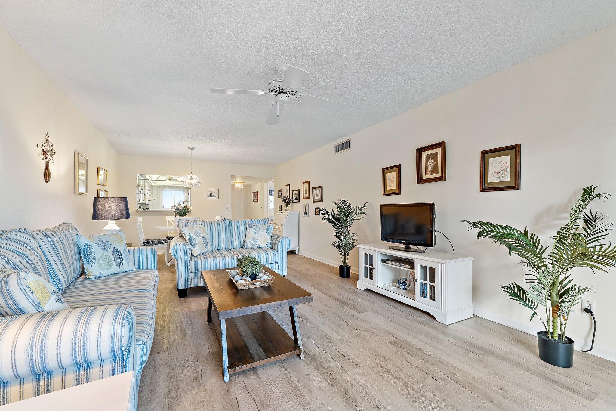 PIERPOINT YACHT CLUB CONDO - Residential